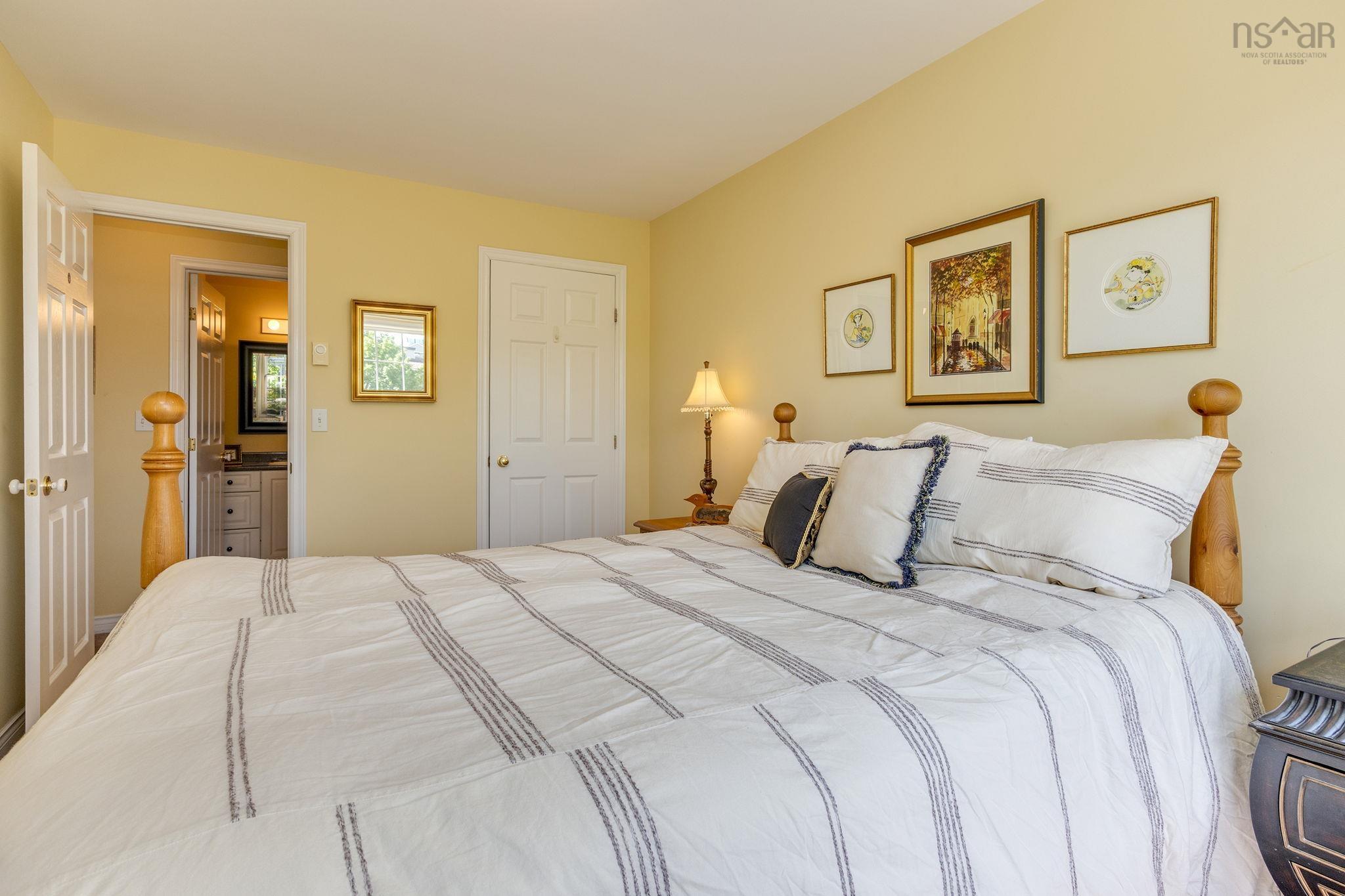5 Arthur Lismer Court, Bedford, NS (MLS 202613566)