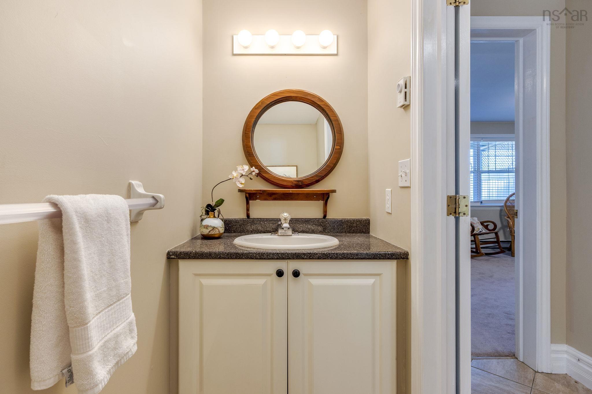 5 Arthur Lismer Court, Bedford, NS (MLS 202613566)