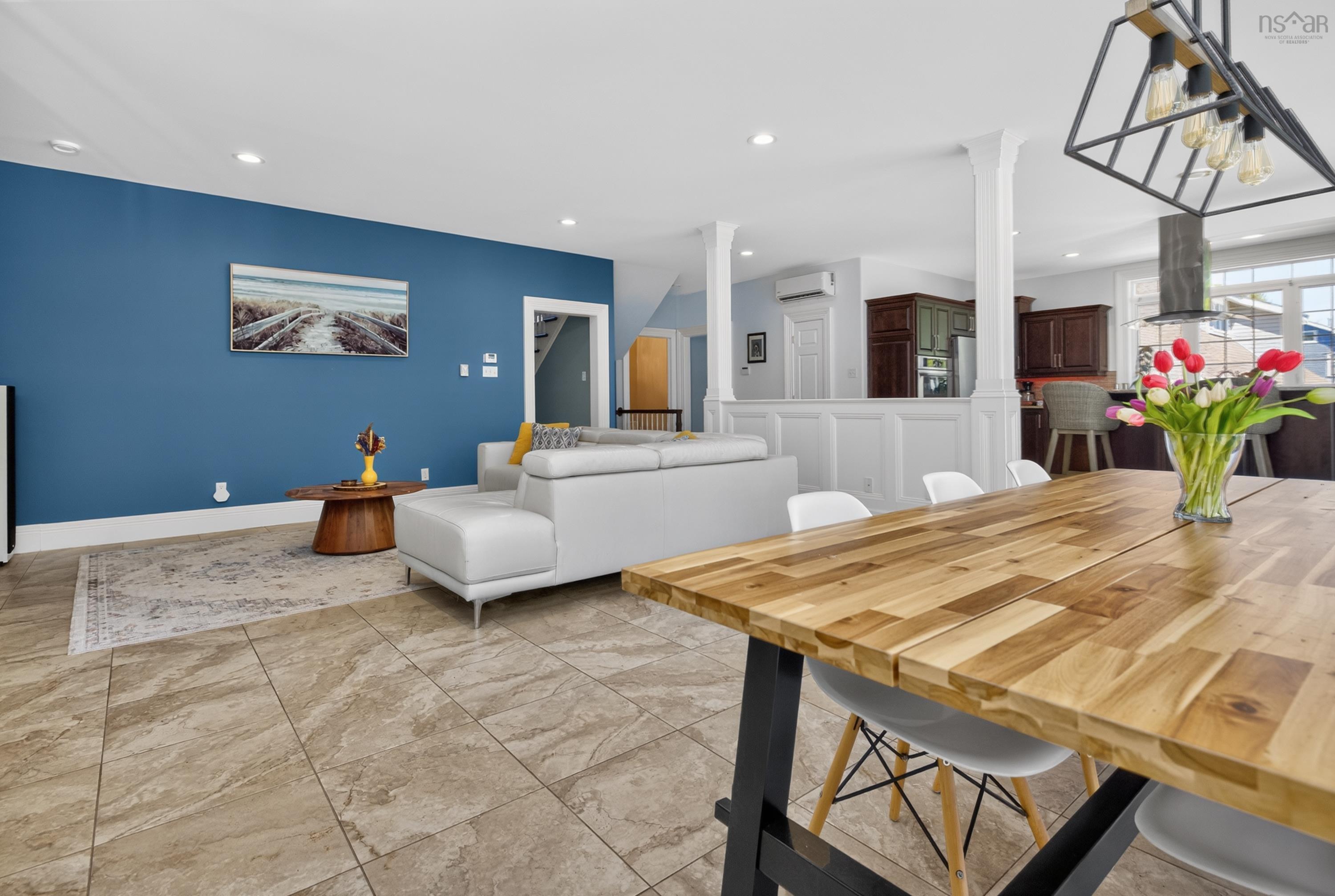 $1,100,000.00: 46 Smith Avenue, Truro