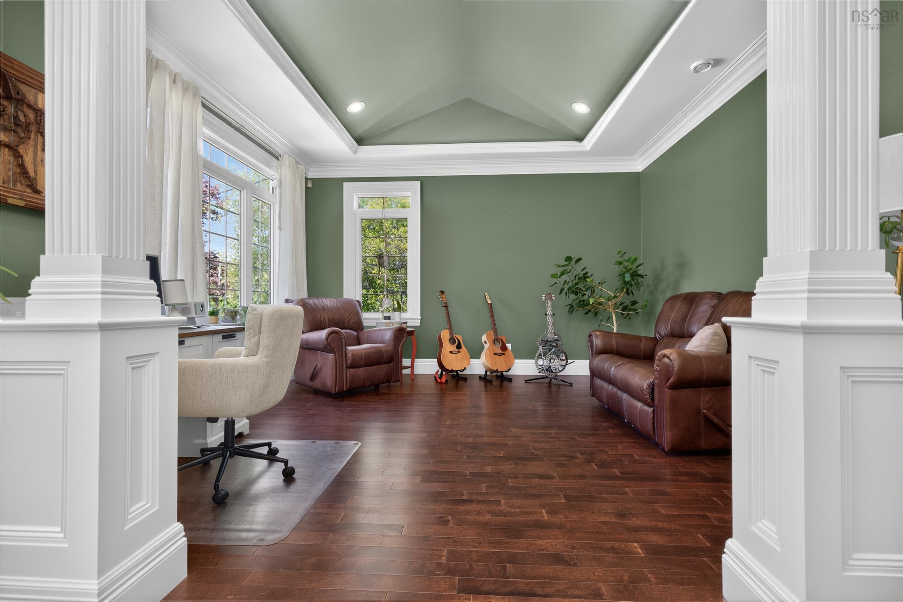 $1,100,000.00: 46 Smith Avenue, Truro