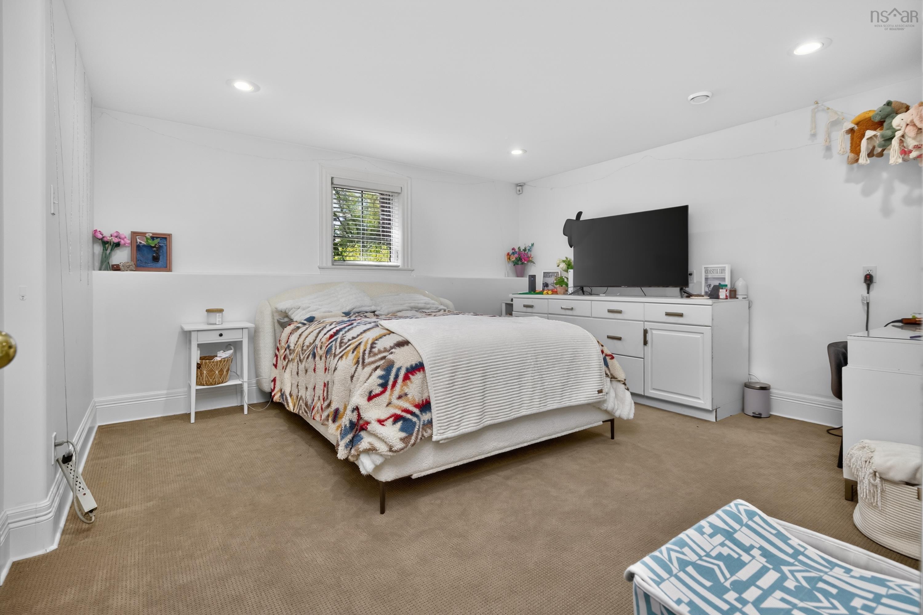 $1,100,000.00: 46 Smith Avenue, Truro