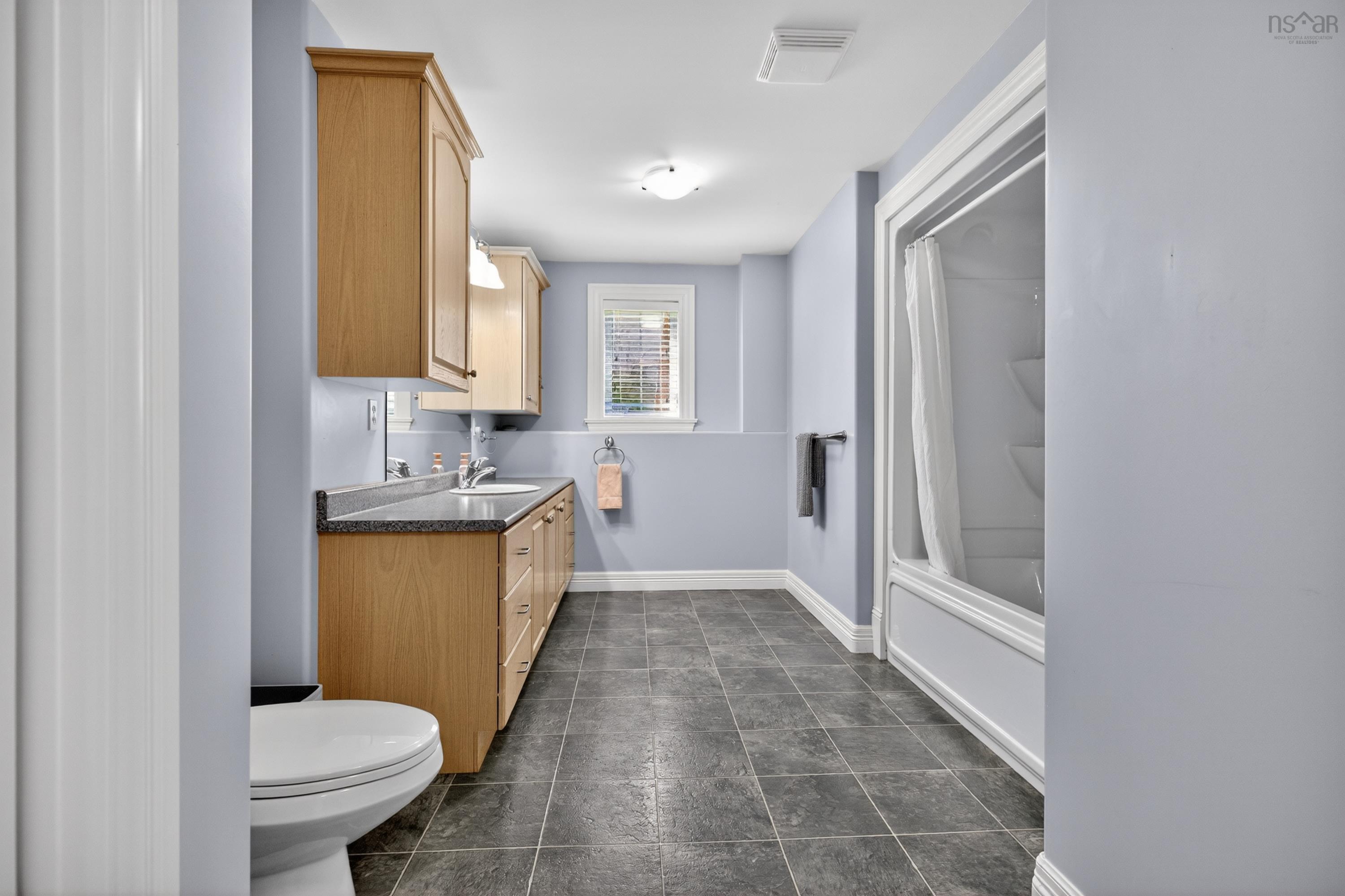 $1,100,000.00: 46 Smith Avenue, Truro
