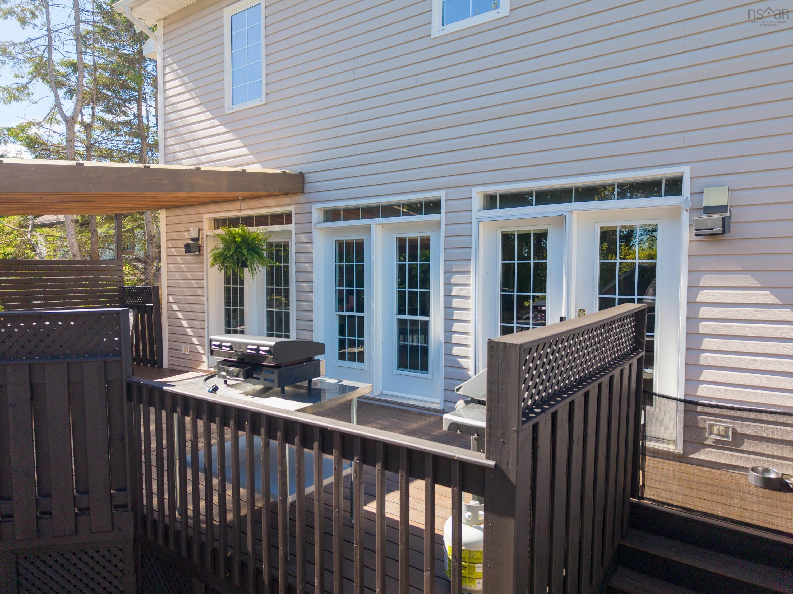 $1,100,000.00: 46 Smith Avenue, Truro