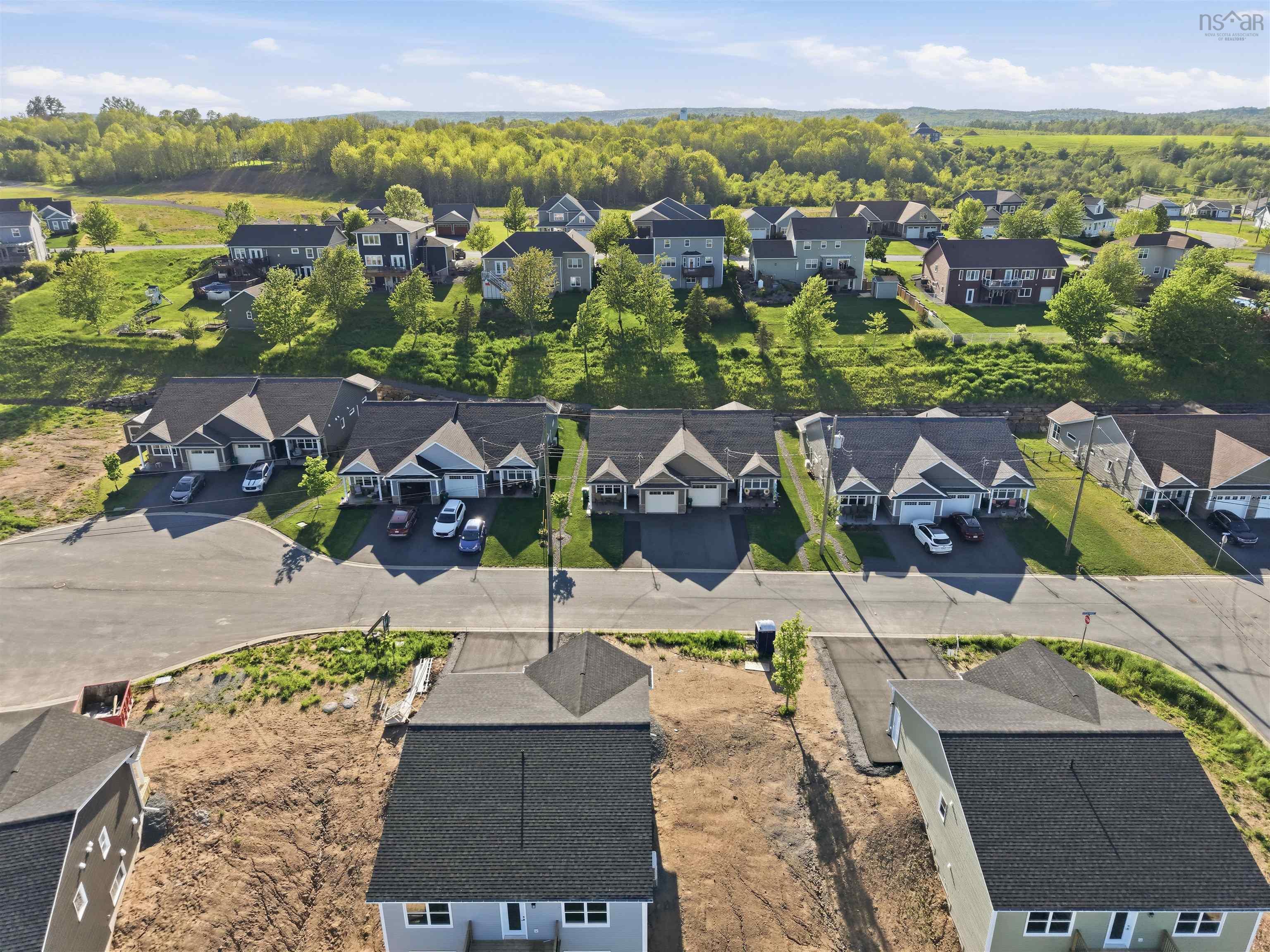 $500,000.00: 8 Goldenrod Court, Falmouth
