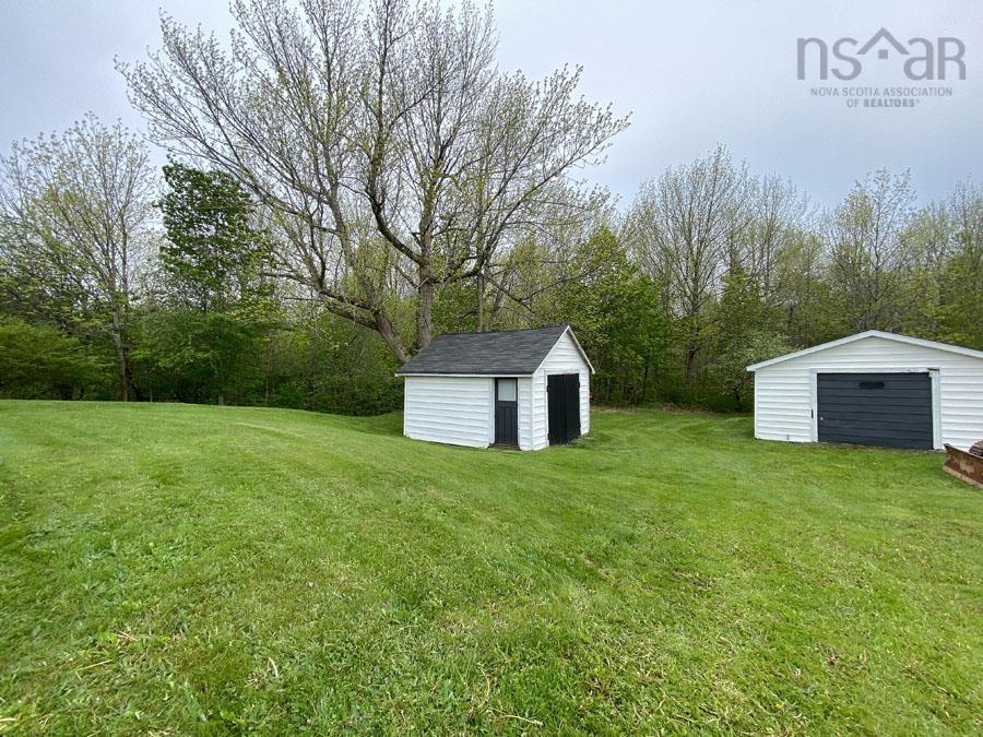 $439,900.00: 3885 Prospect Road, North Alton