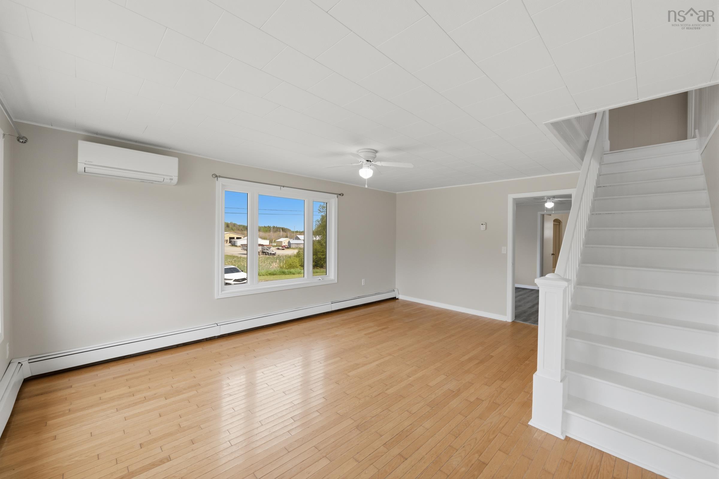 $249,500.00: 1815 Patrice Road, Concession