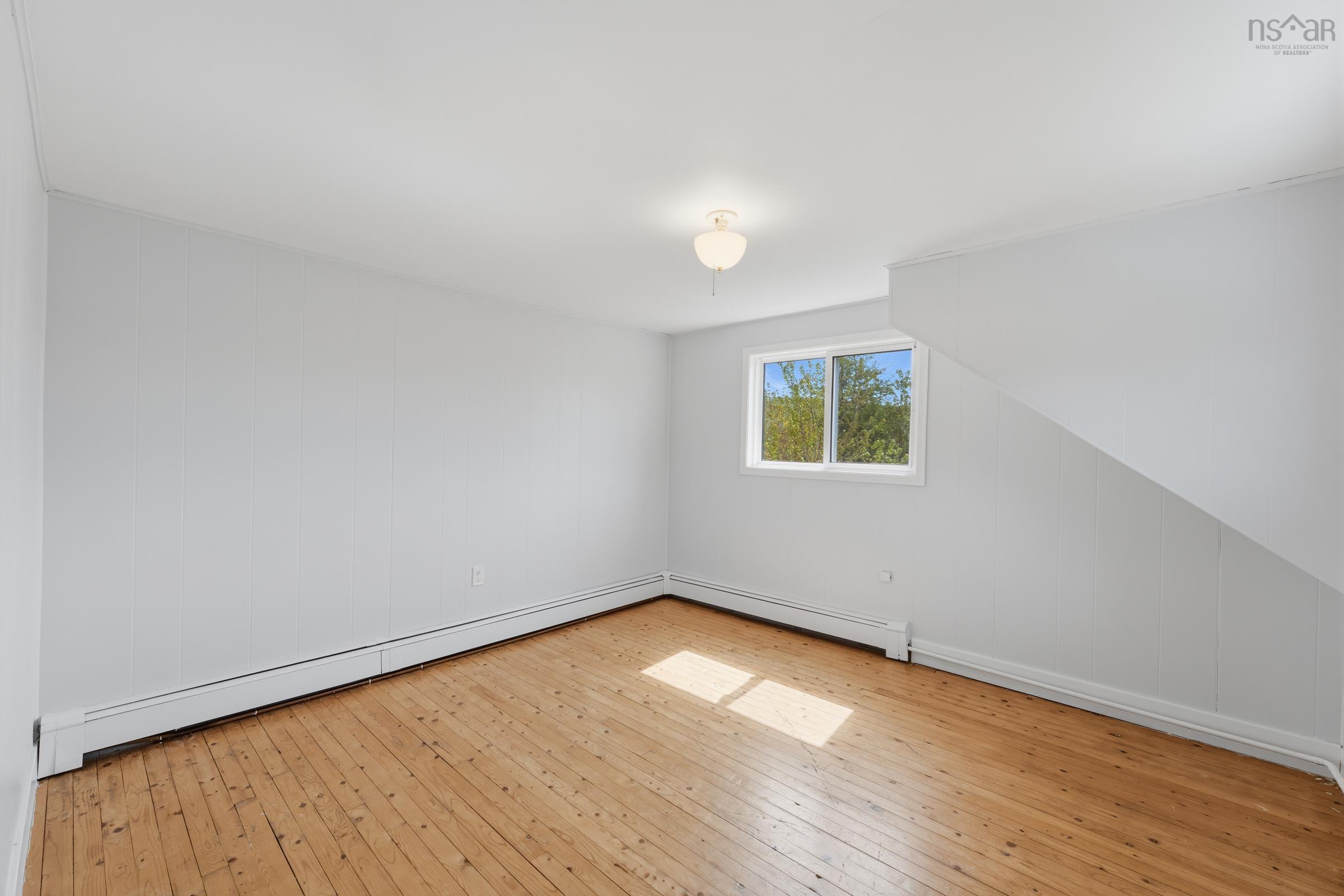 $249,500.00: 1815 Patrice Road, Concession