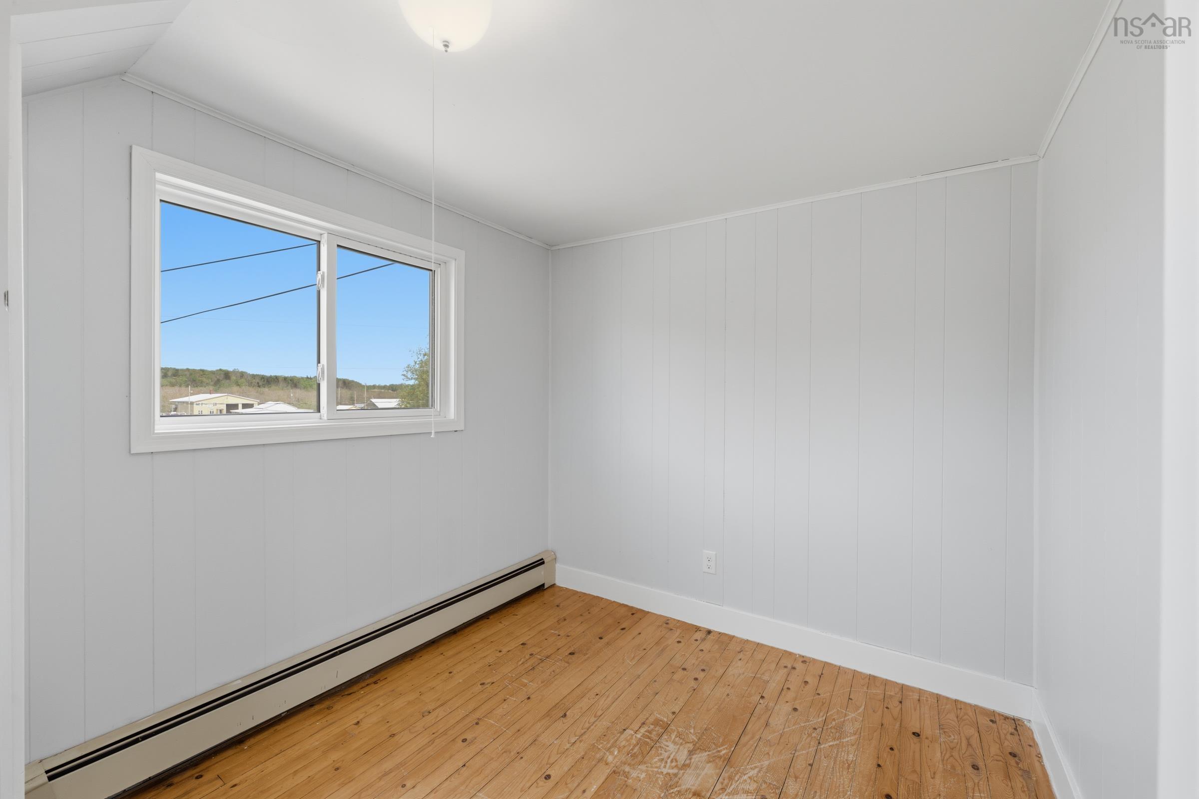 $249,500.00: 1815 Patrice Road, Concession