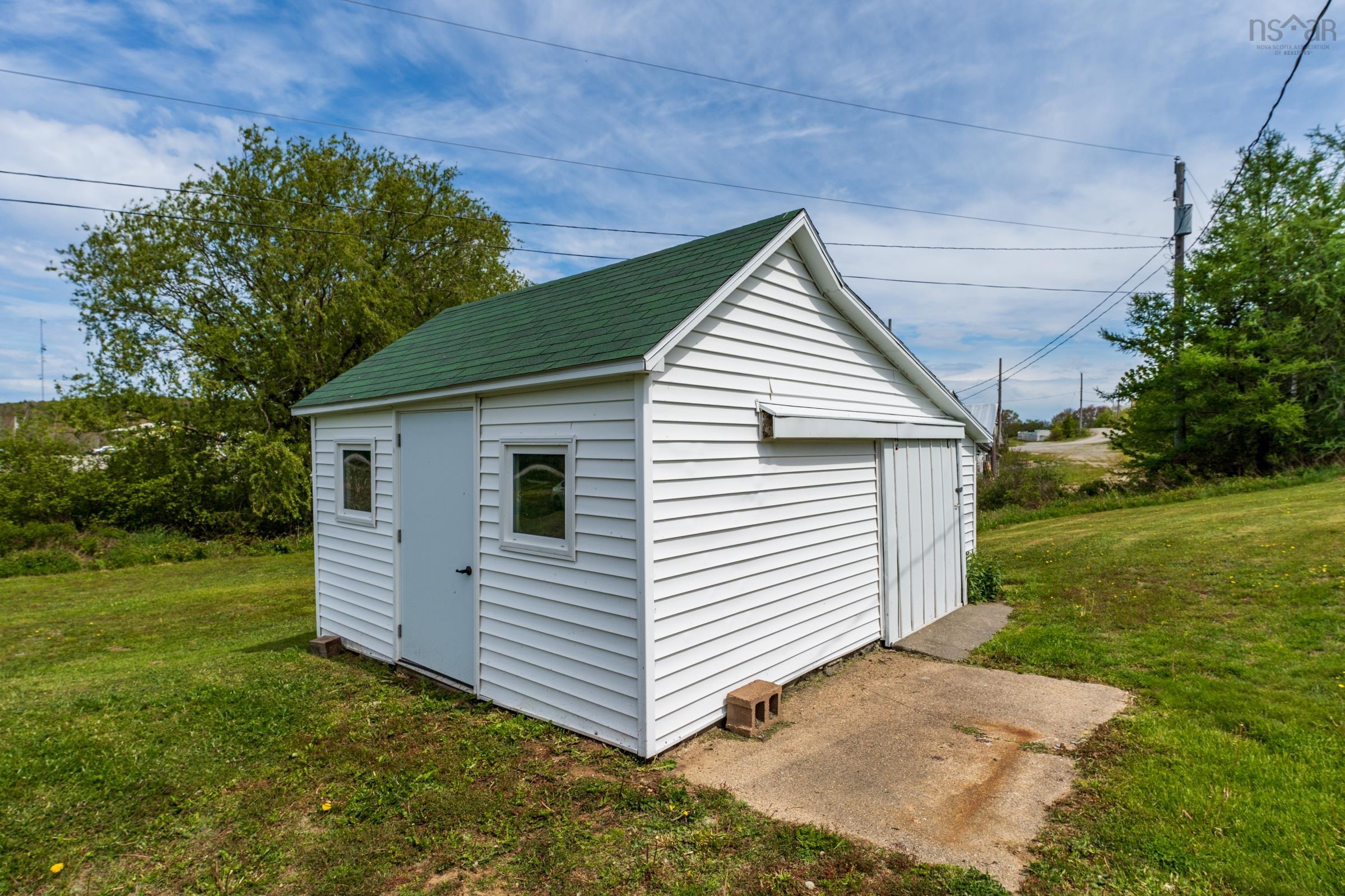 $249,500.00: 1815 Patrice Road, Concession