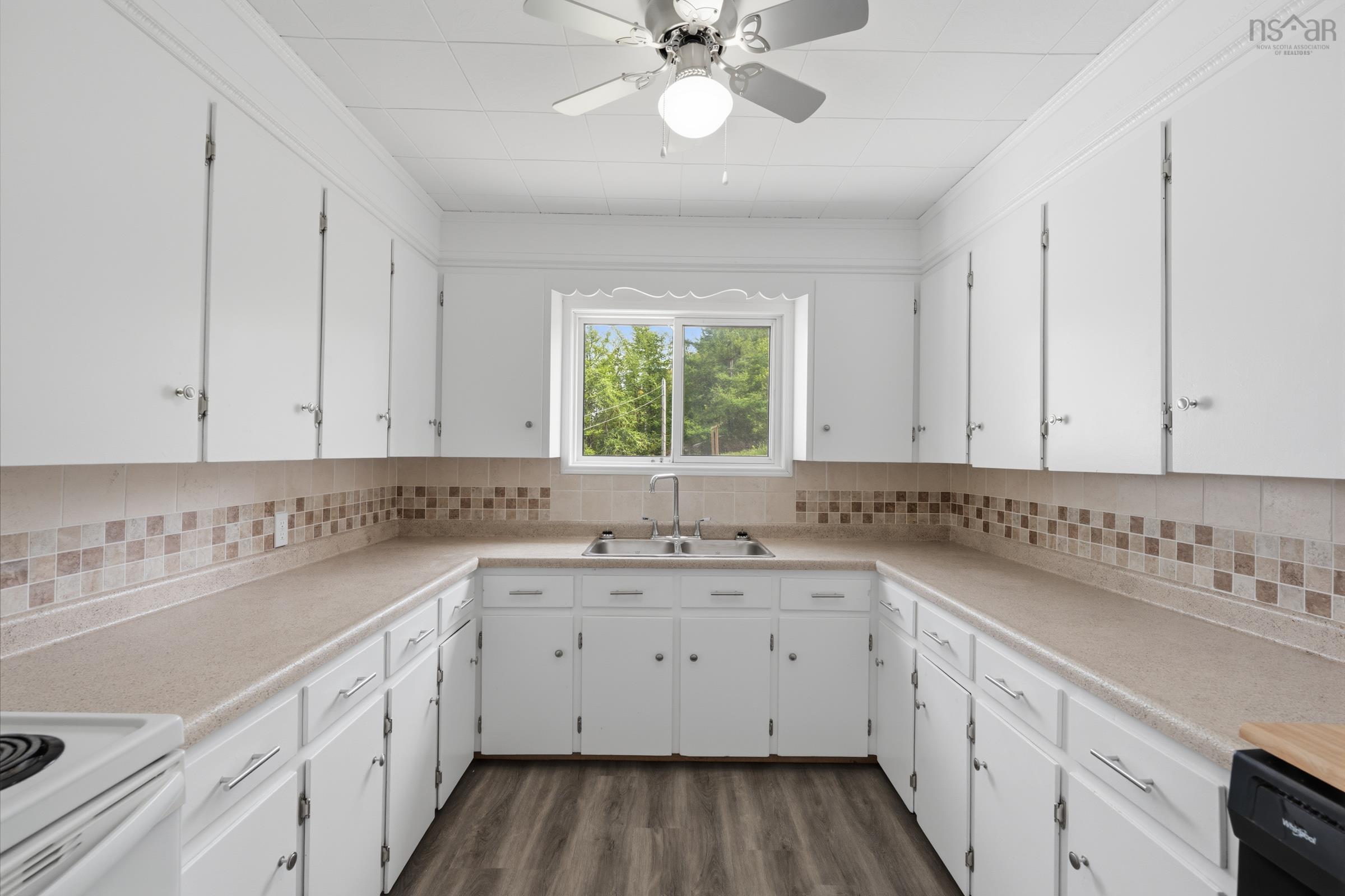 $249,500.00: 1815 Patrice Road, Concession