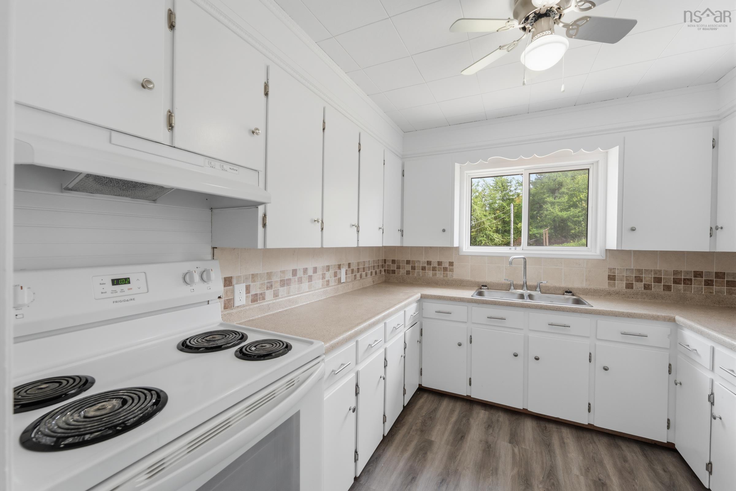 $249,500.00: 1815 Patrice Road, Concession