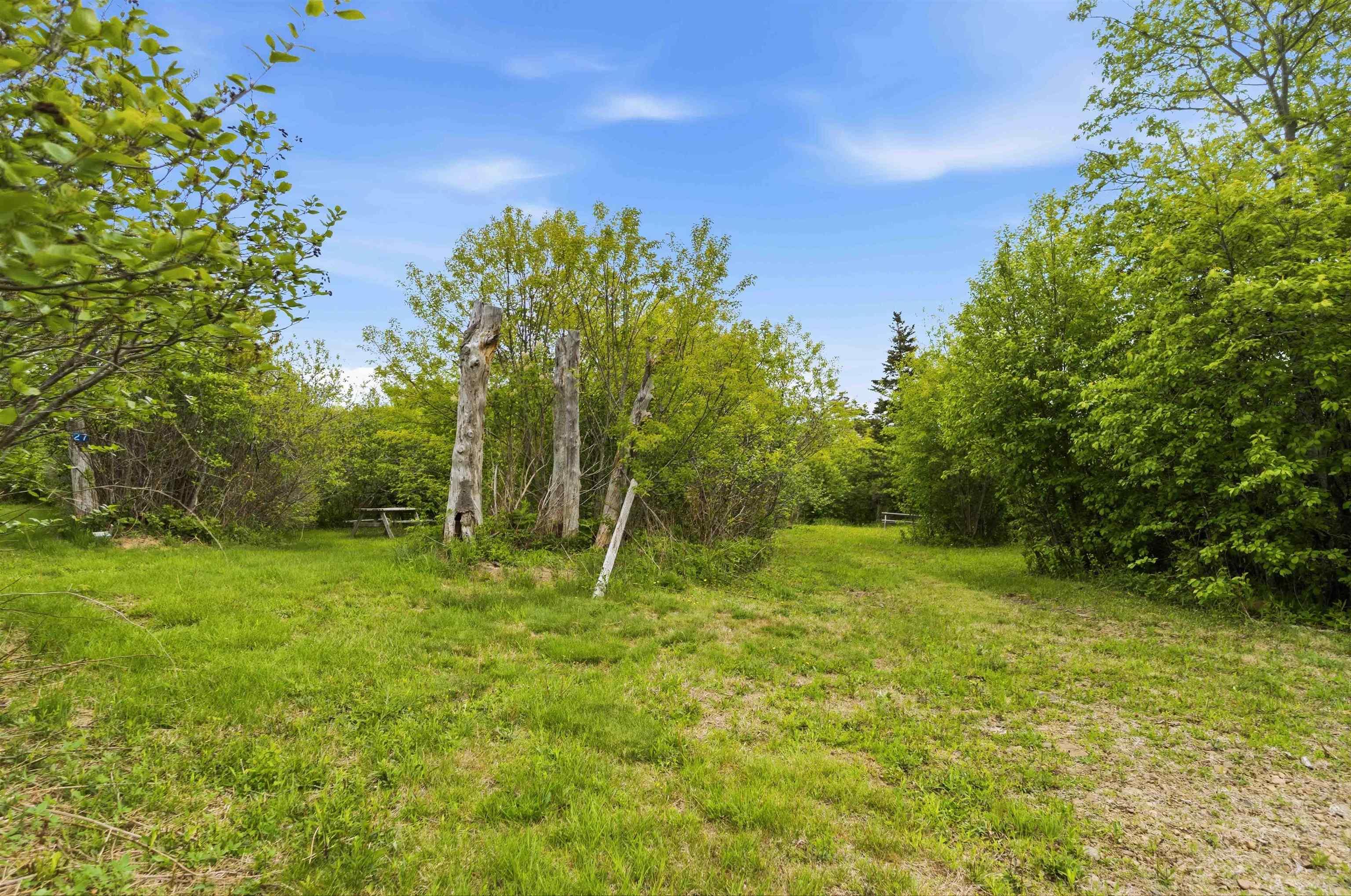 $700,000.00: 50 Whale Cove Road, Whale Cove
