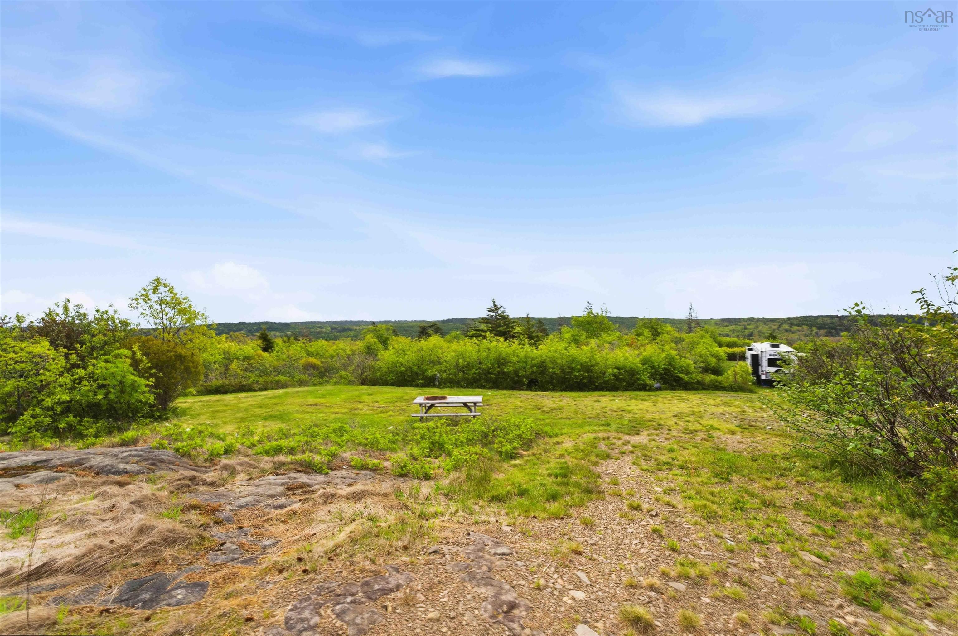 $700,000.00: 50 Whale Cove Road, Whale Cove