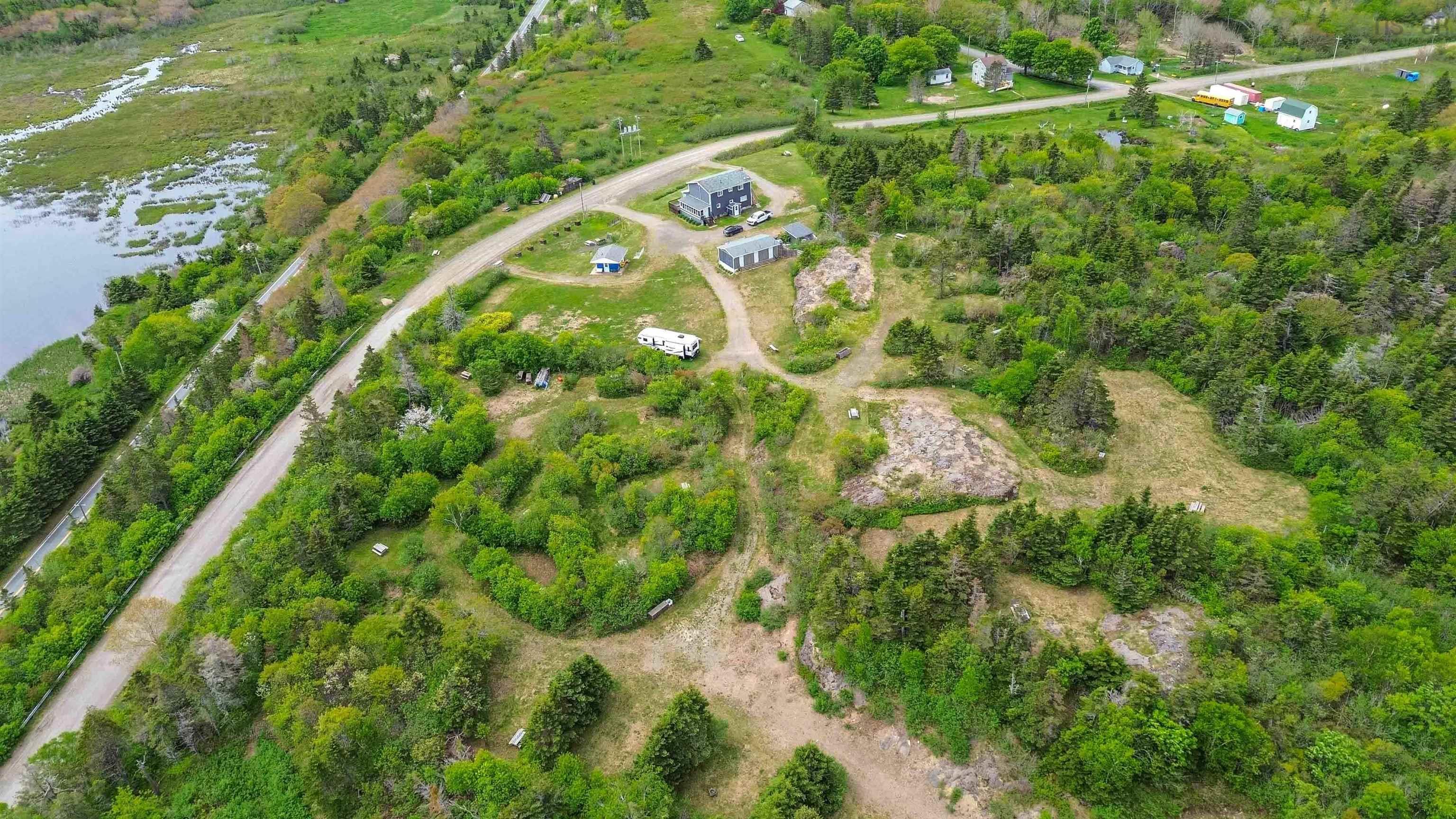 $700,000.00: 50 Whale Cove Road, Whale Cove