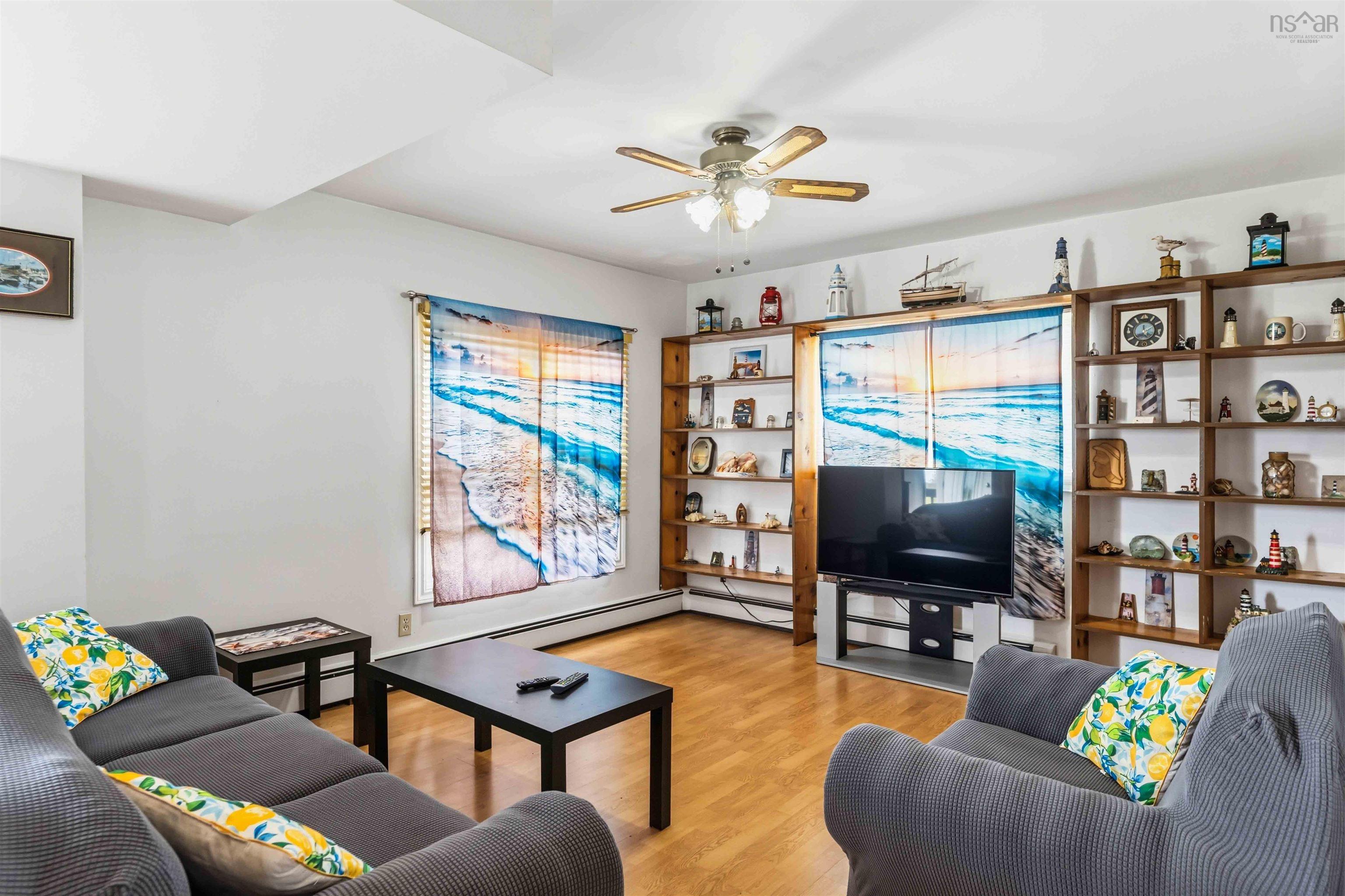 $700,000.00: 50 Whale Cove Road, Whale Cove