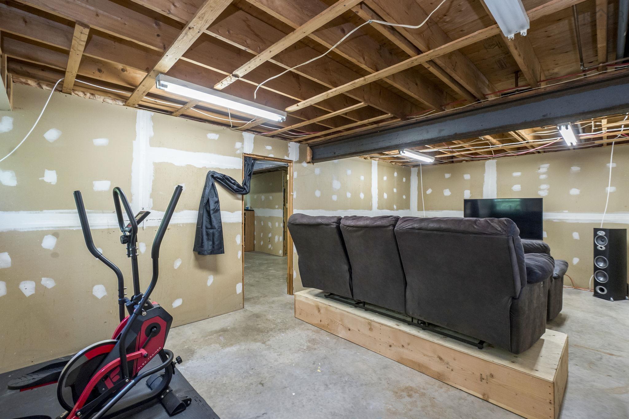 $499,900.00: 33 Rockwell Drive, Mount Uniacke