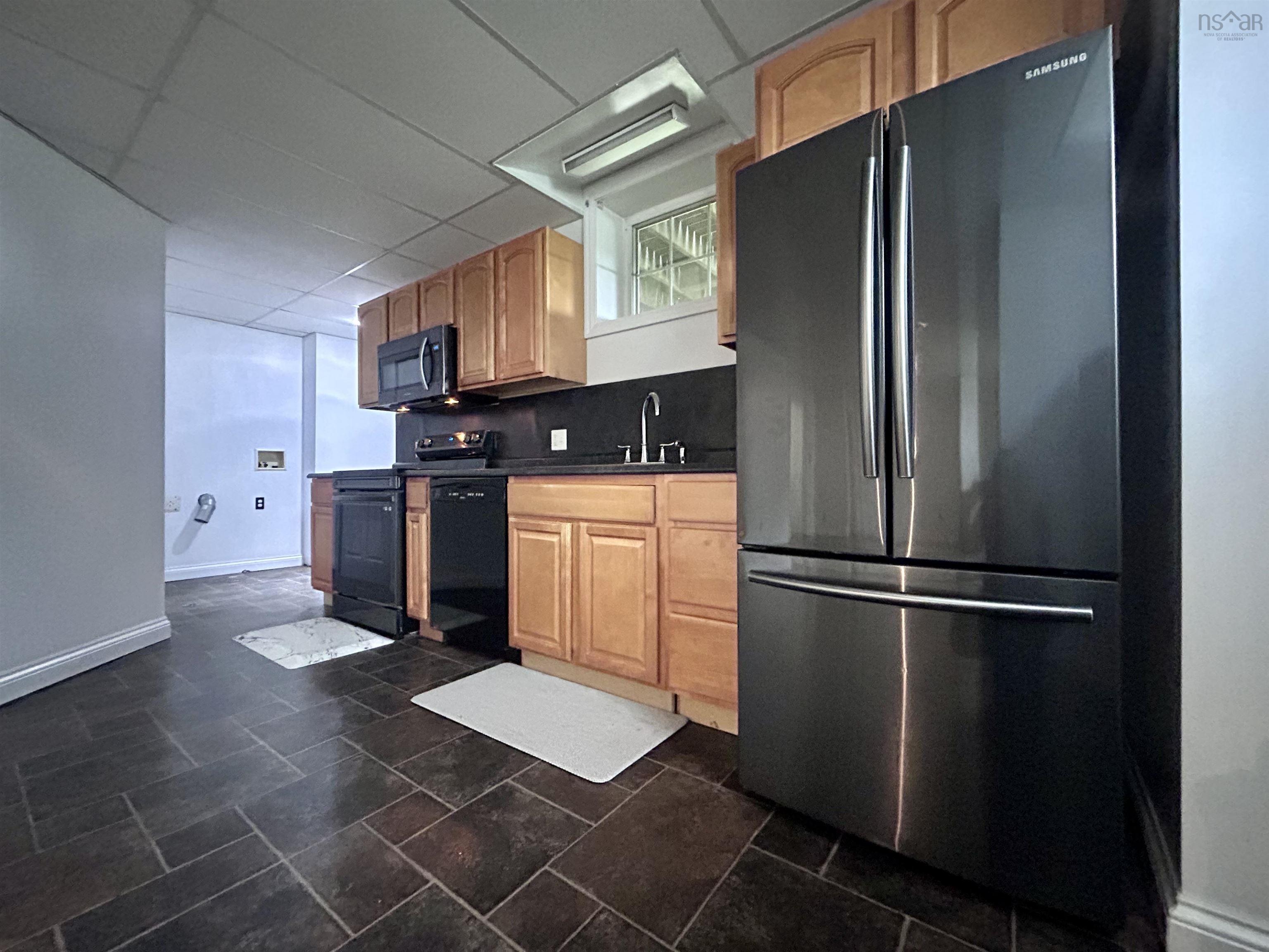 $425,000.00: 102 North Foord Street, Stellarton