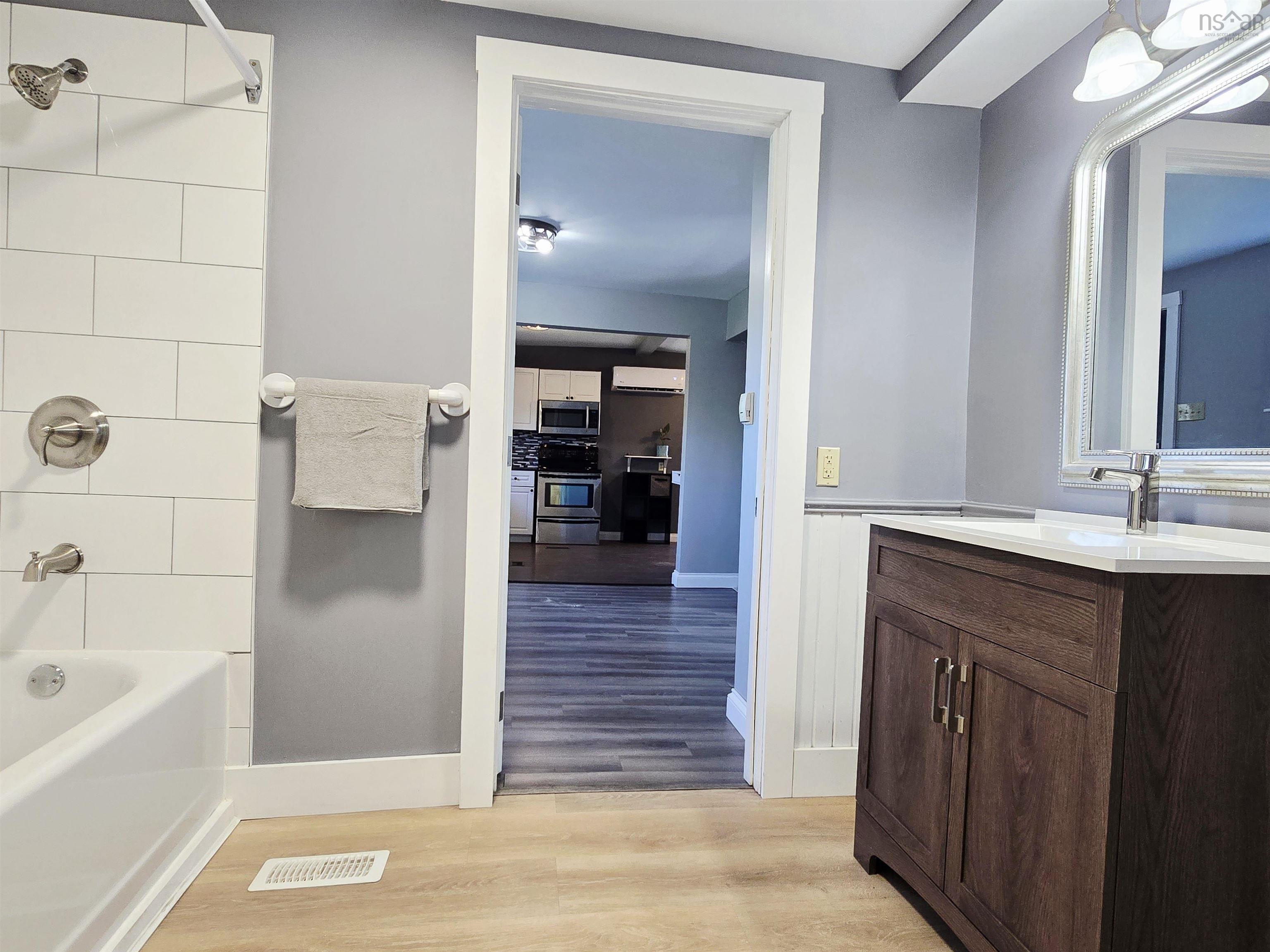 $199,999.00: 337 Tremont Street, New Glasgow