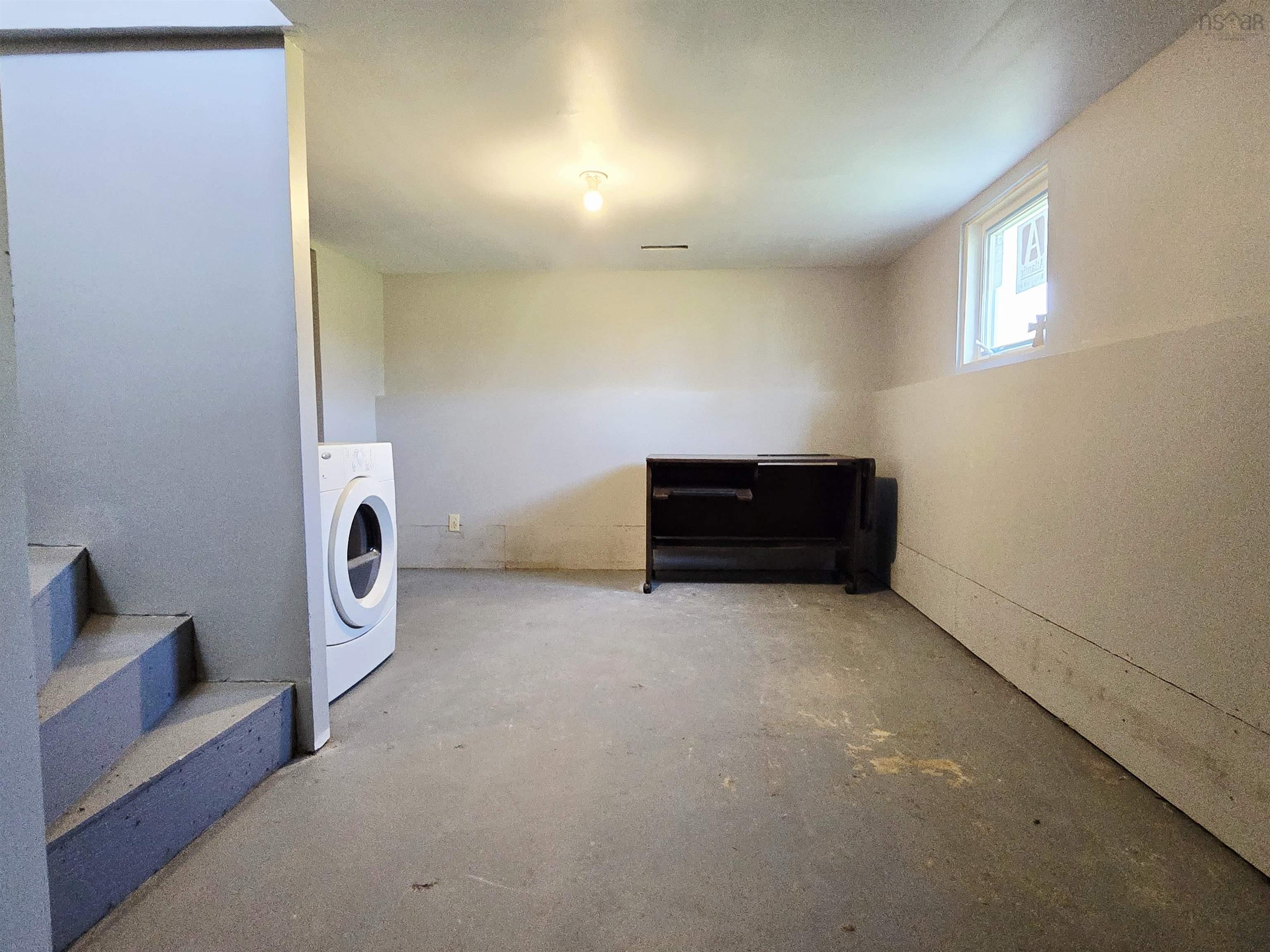 $199,999.00: 337 Tremont Street, New Glasgow