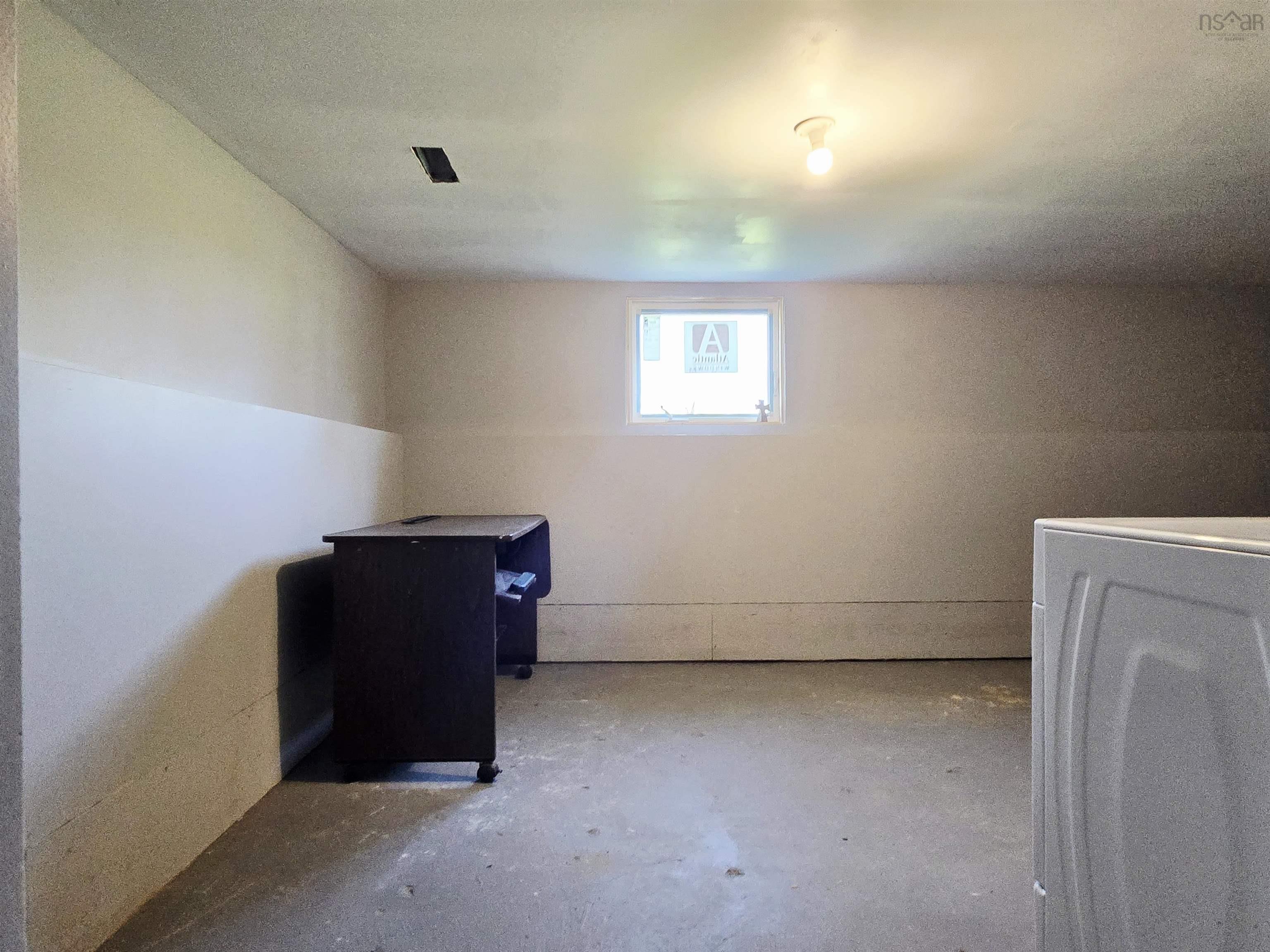 $199,999.00: 337 Tremont Street, New Glasgow