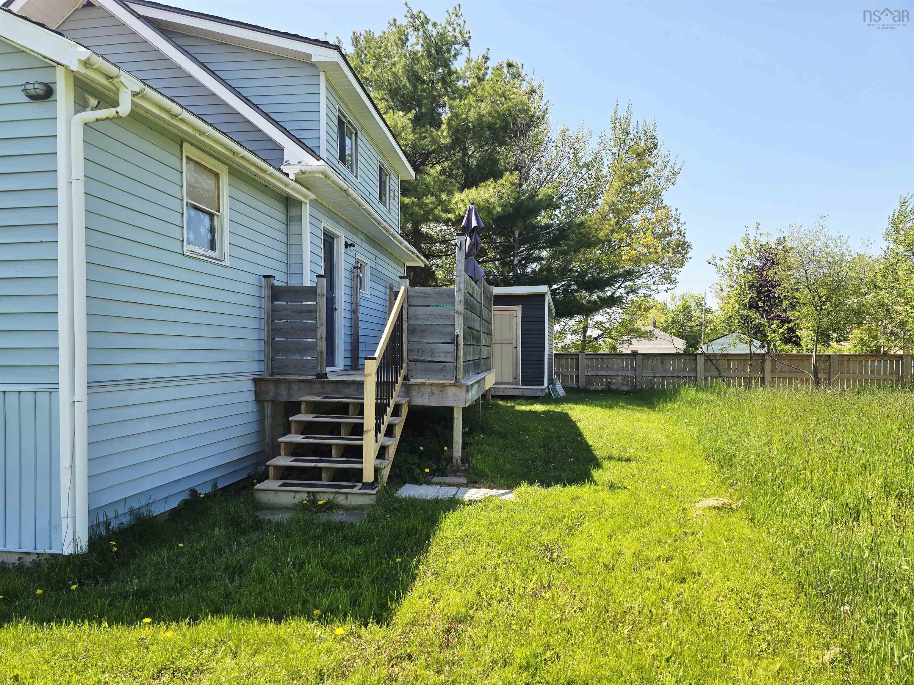 $199,999.00: 337 Tremont Street, New Glasgow