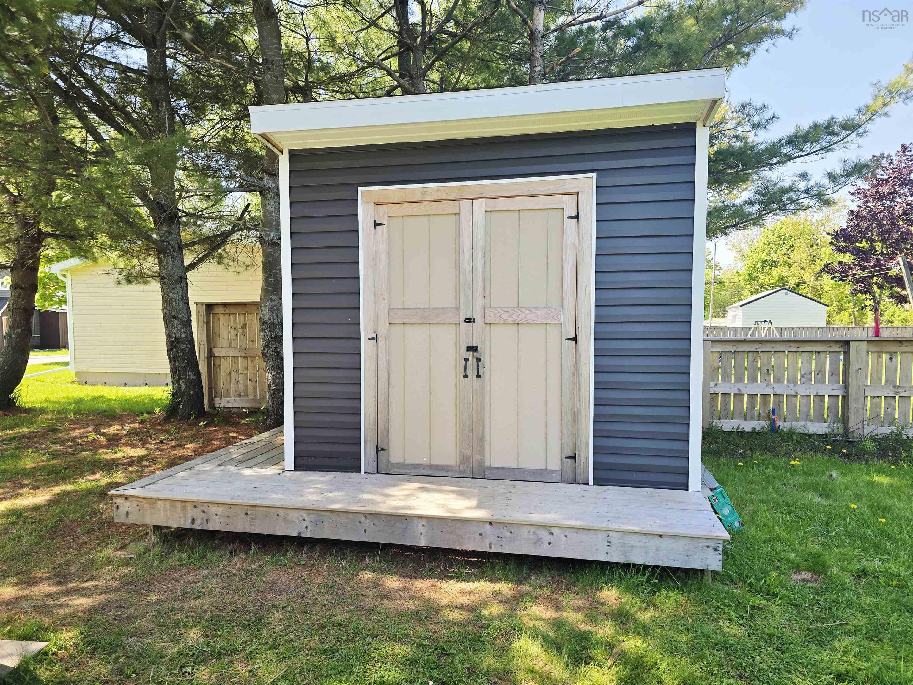 $199,999.00: 337 Tremont Street, New Glasgow
