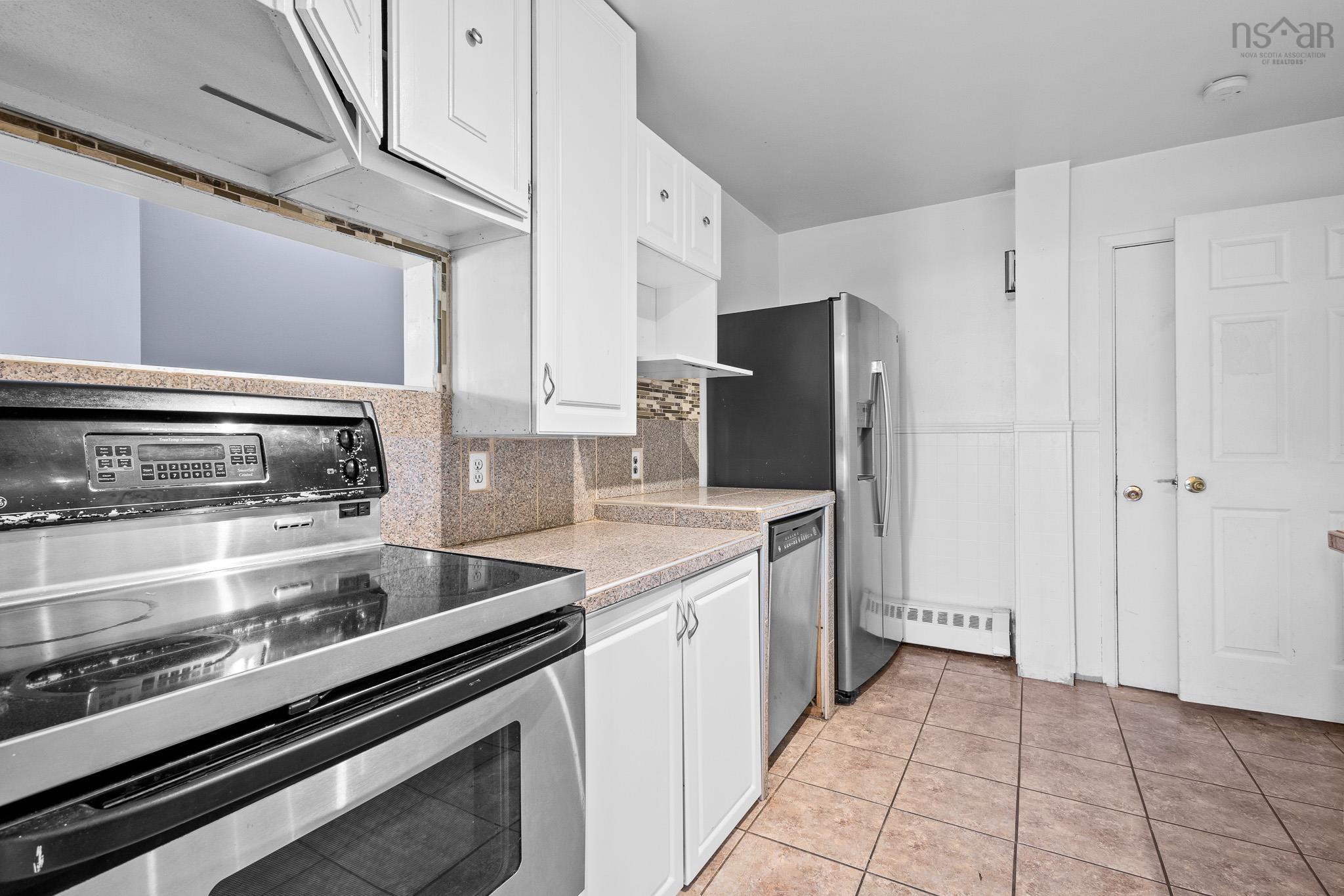 $469,900.00: 2883 Sackville Drive, Upper Sackville