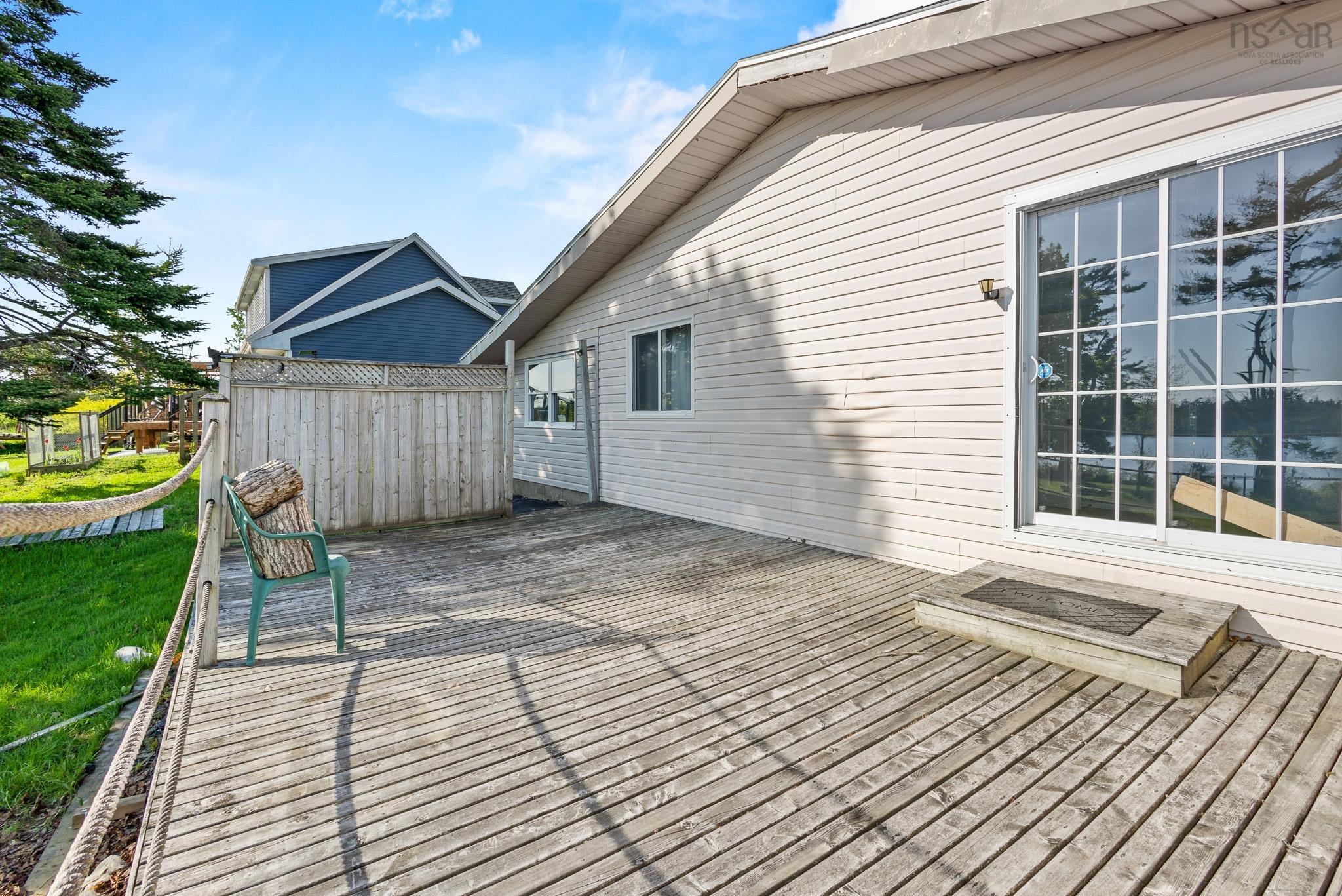 $469,900.00: 2883 Sackville Drive, Upper Sackville