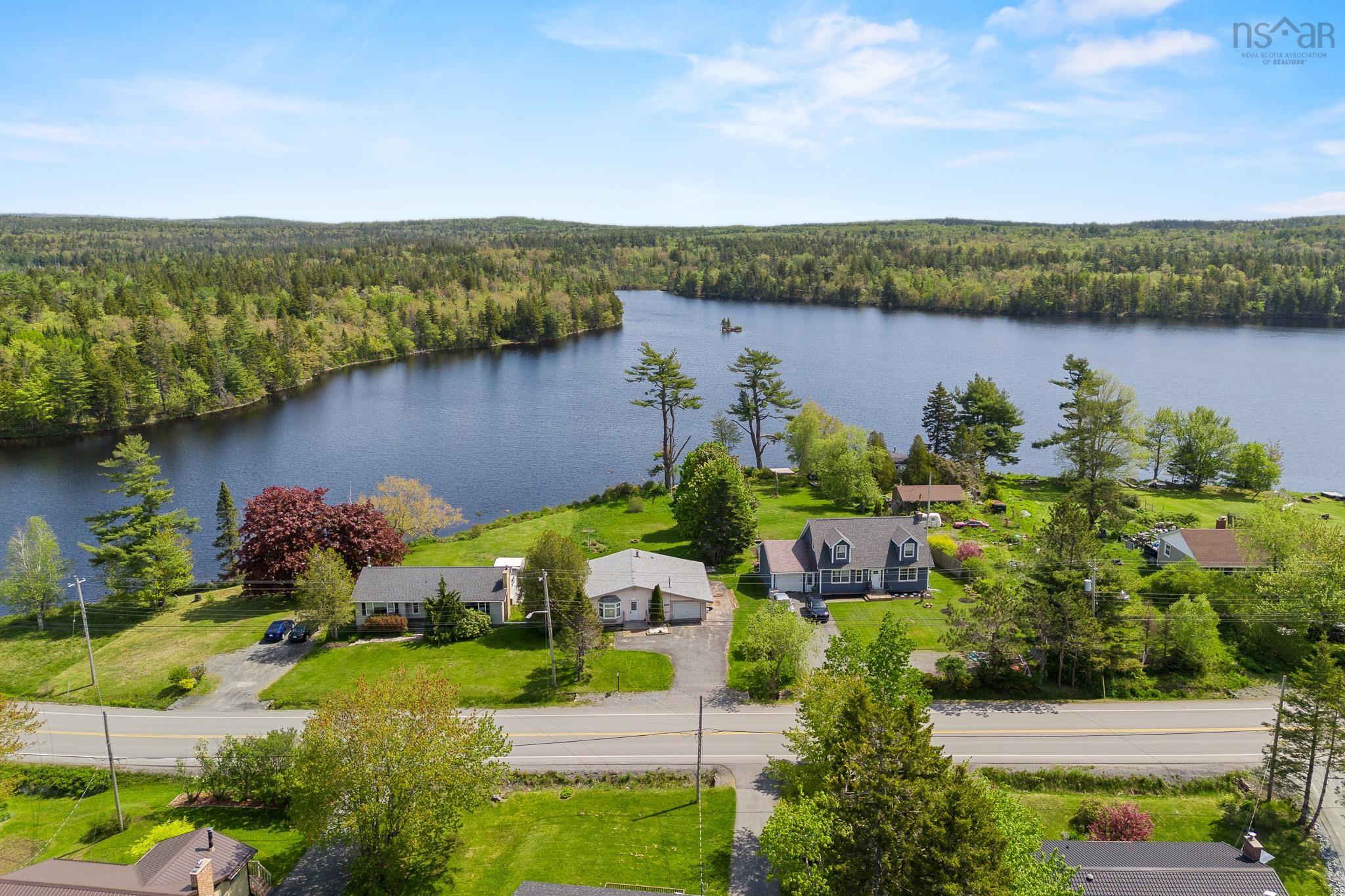 $469,900.00: 2883 Sackville Drive, Upper Sackville