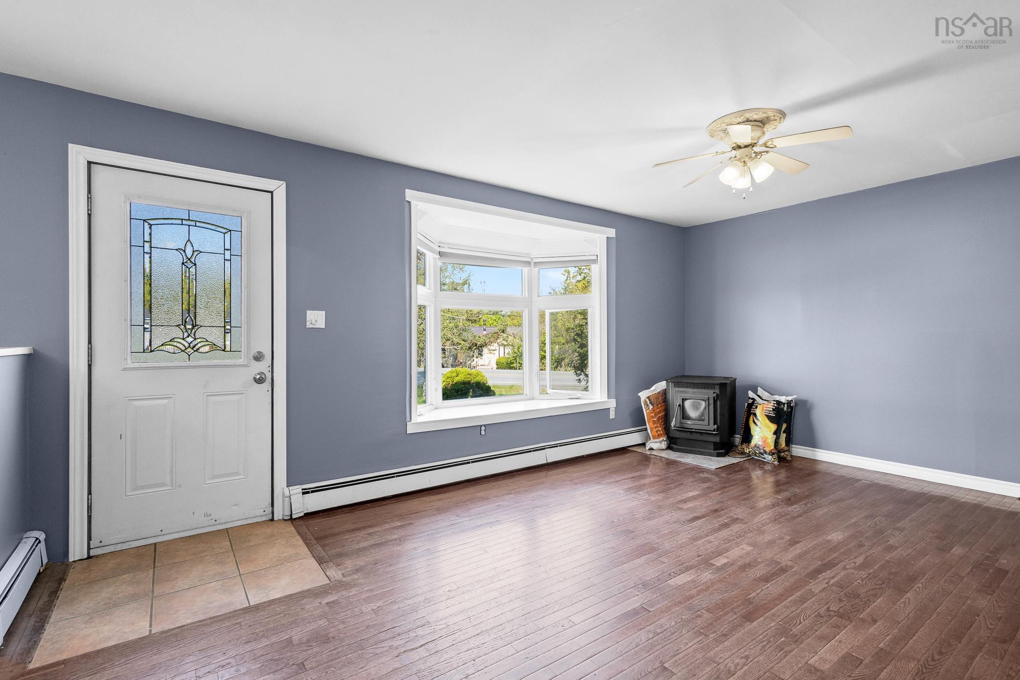$469,900.00: 2883 Sackville Drive, Upper Sackville