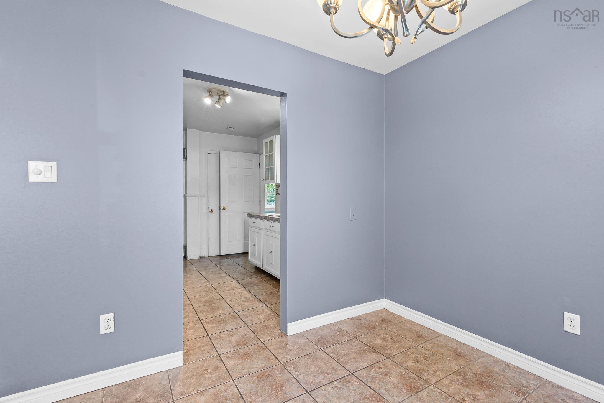$469,900.00: 2883 Sackville Drive, Upper Sackville
