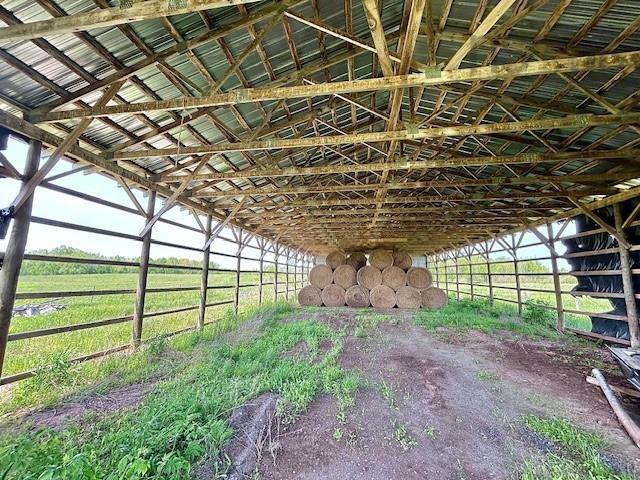 $659,900.00: 7729 Highway 321, Roslin