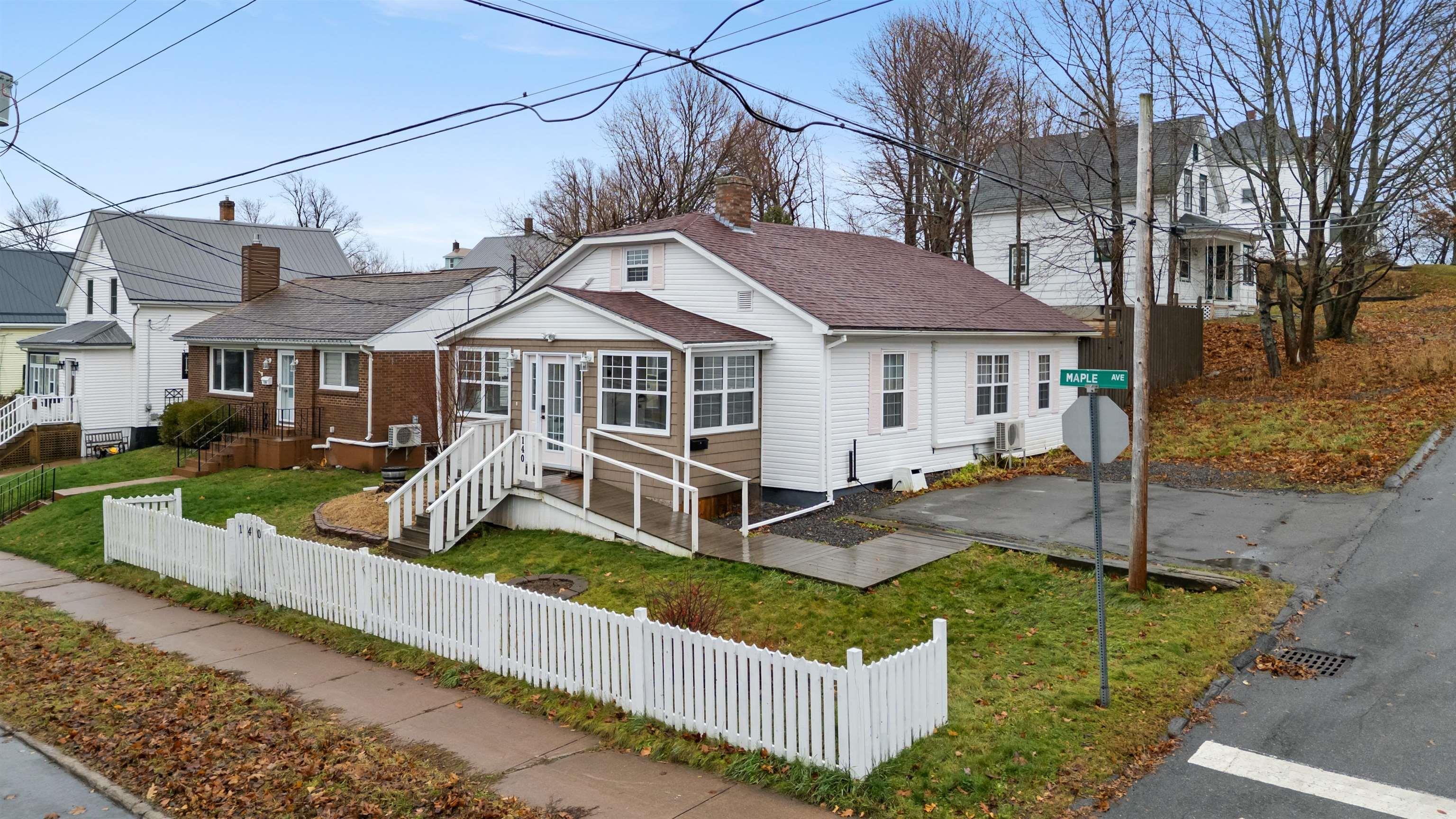 $319,000.00: 140 Maple Avenue, New Glasgow