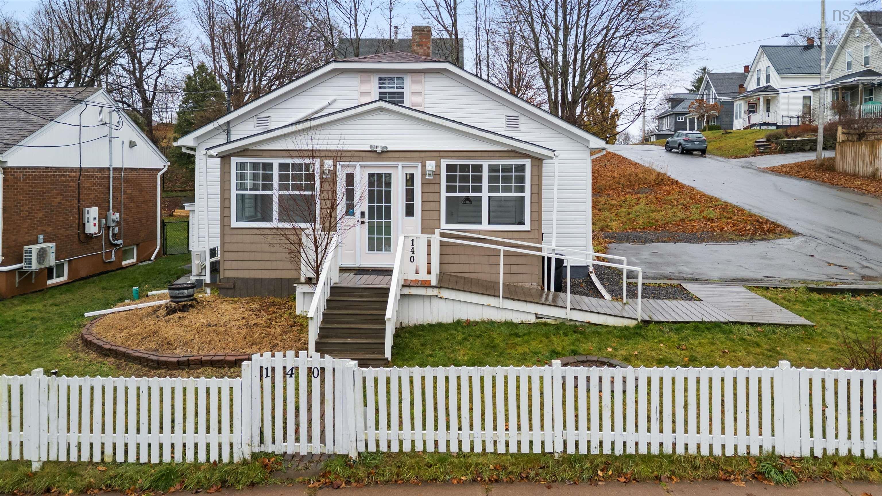 $319,000.00: 140 Maple Avenue, New Glasgow