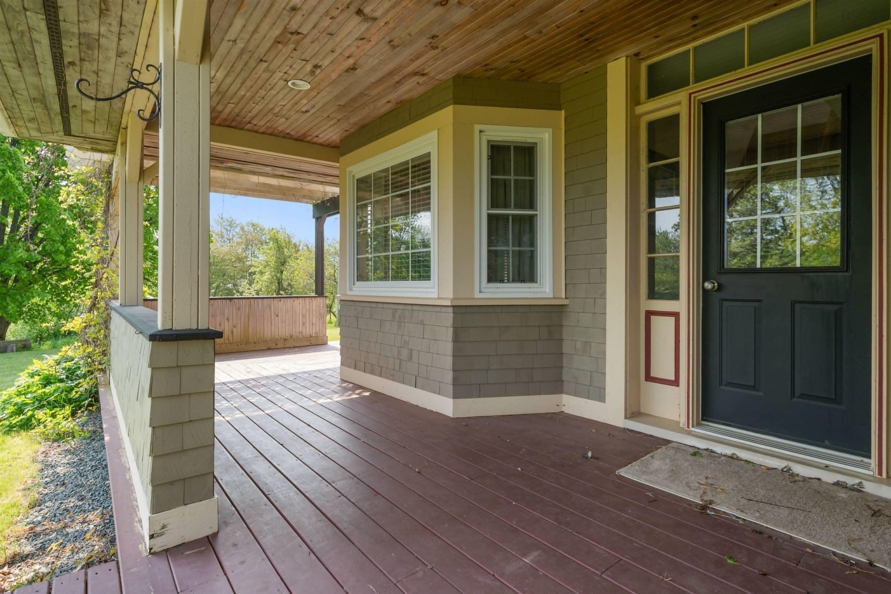 $549,000.00: 3914 Highway 6, Brule