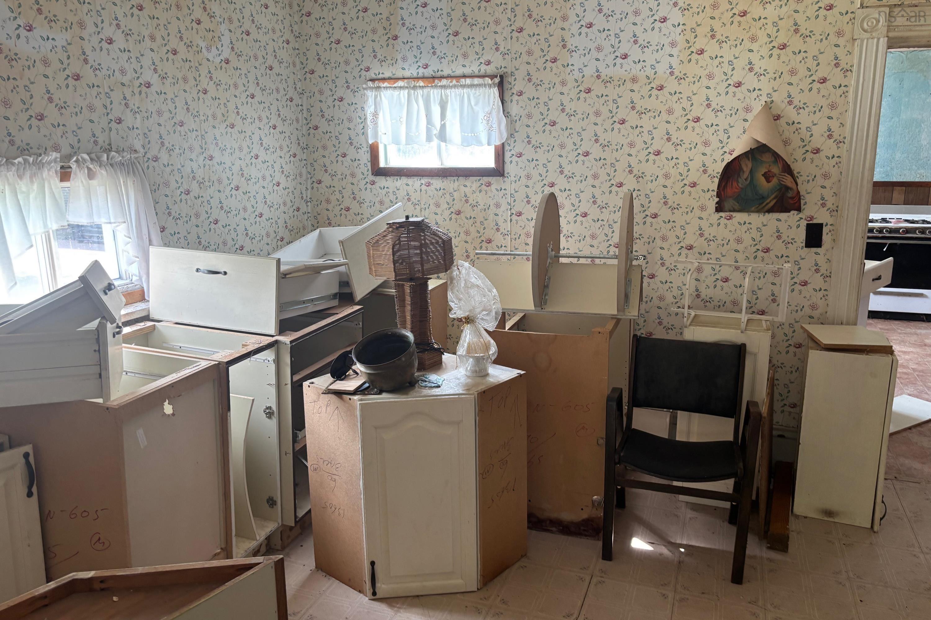$69,900.00: 13 Erncliffe Street, Amherst