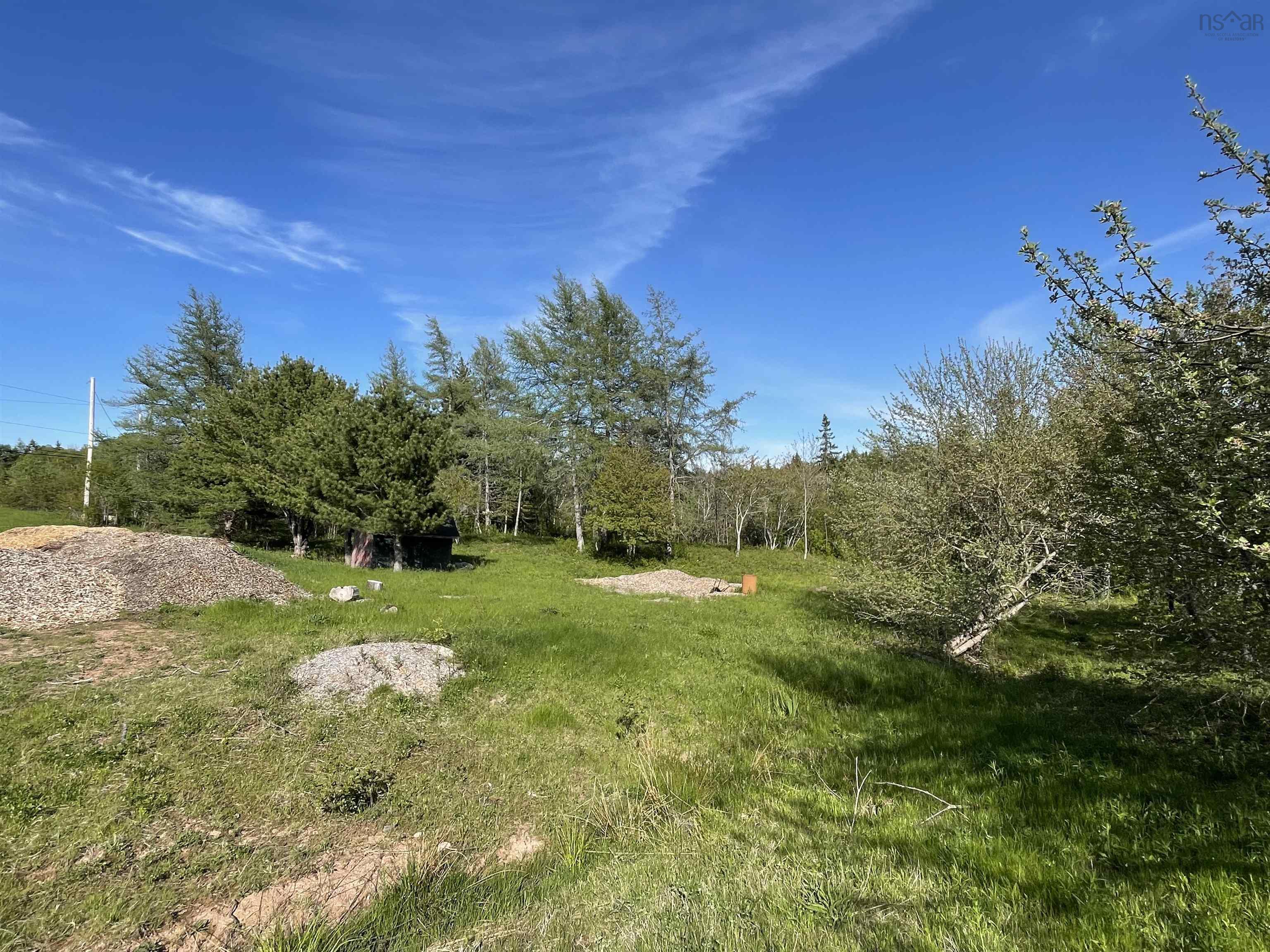 $99,000.00: 2380 Portage Road, Estmere