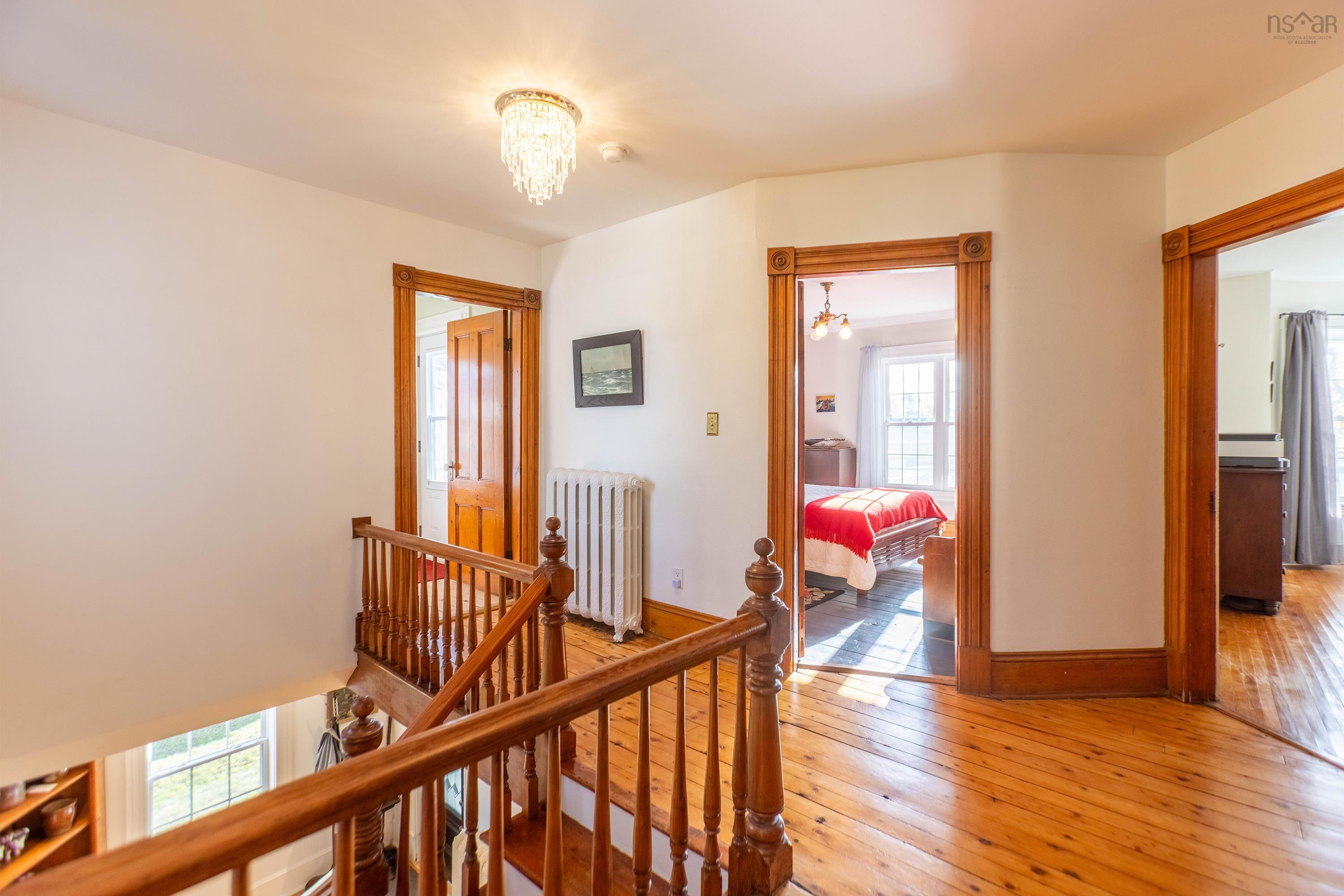$429,900.00: 124 Church Street, Amherst