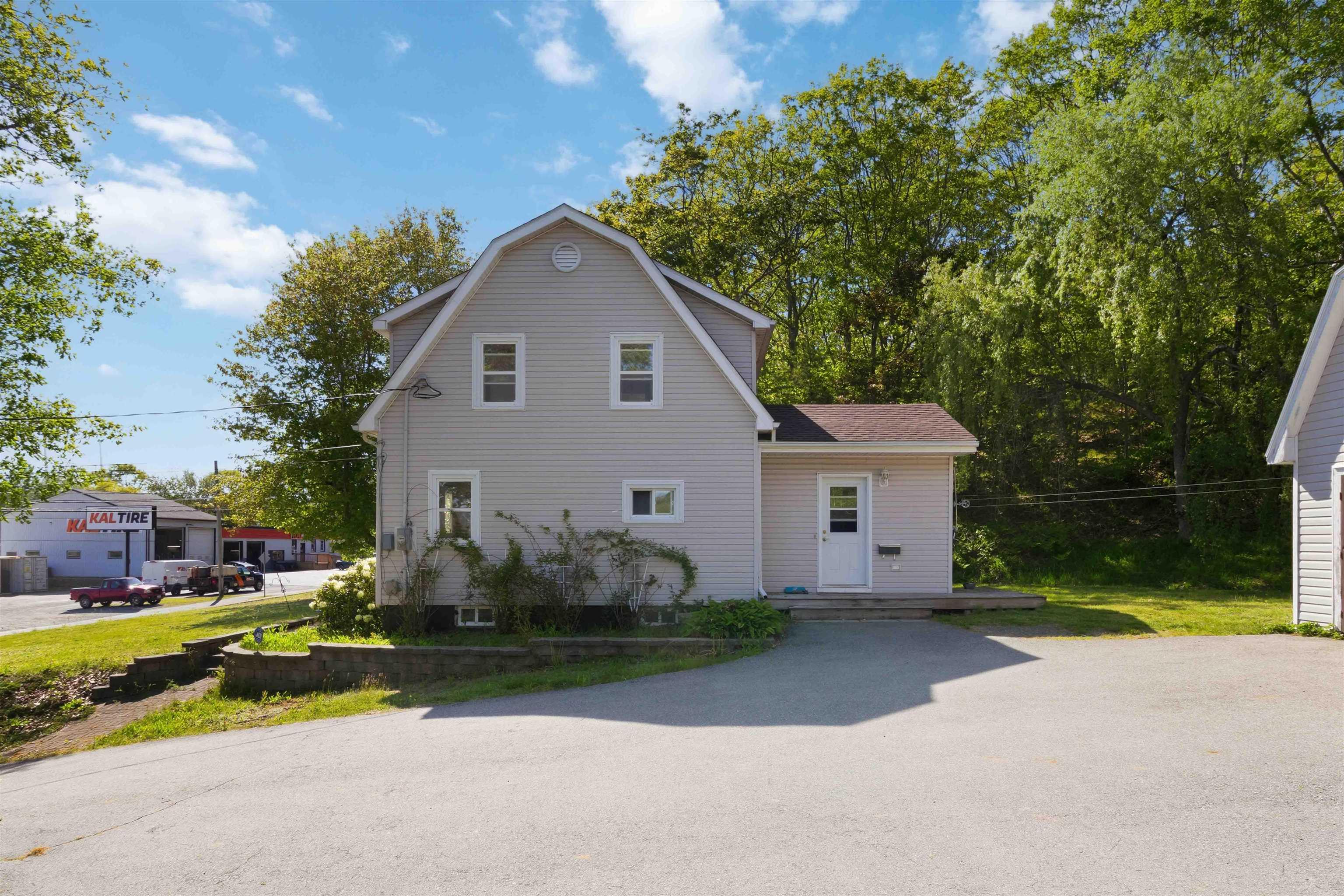 $349,900.00: 114 Lahave Street, Bridgewater