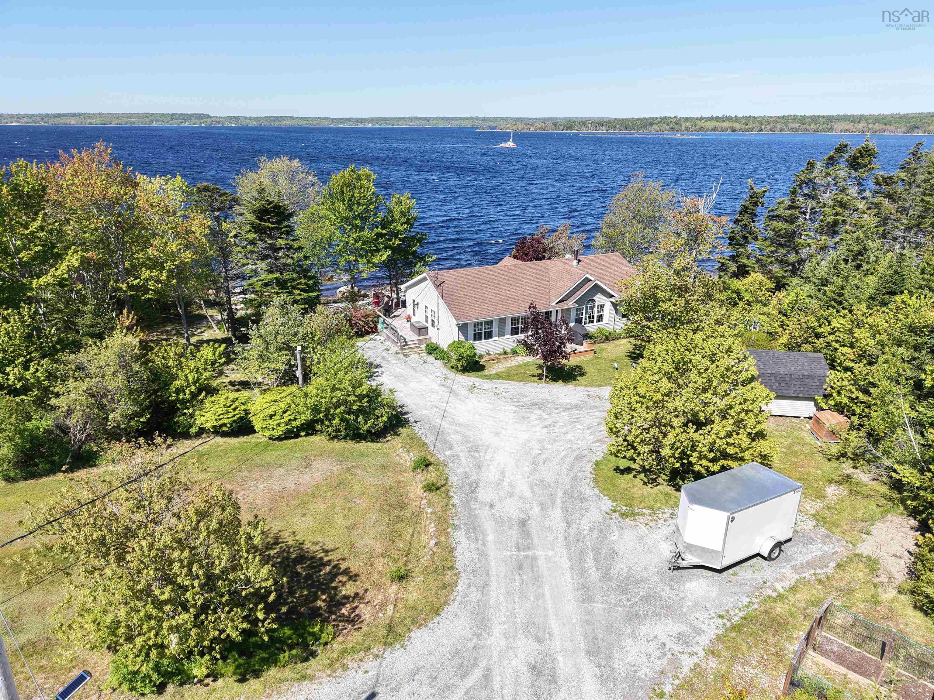 $649,999.00: 650 Sandy Point Road, Sandy Point