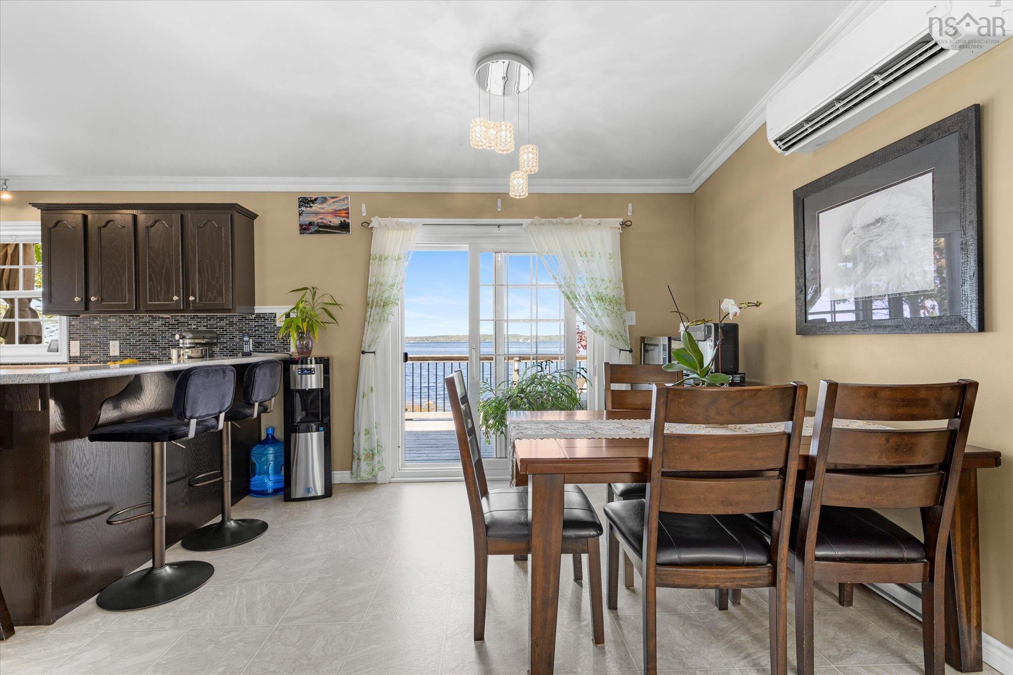$649,999.00: 650 Sandy Point Road, Sandy Point