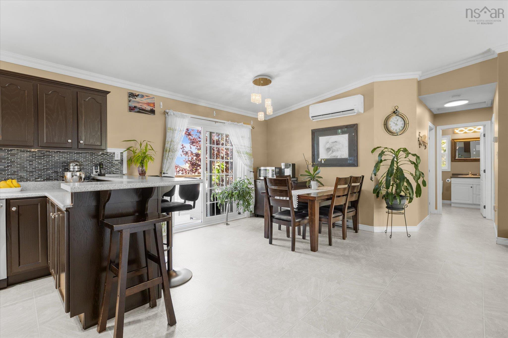 $649,999.00: 650 Sandy Point Road, Sandy Point