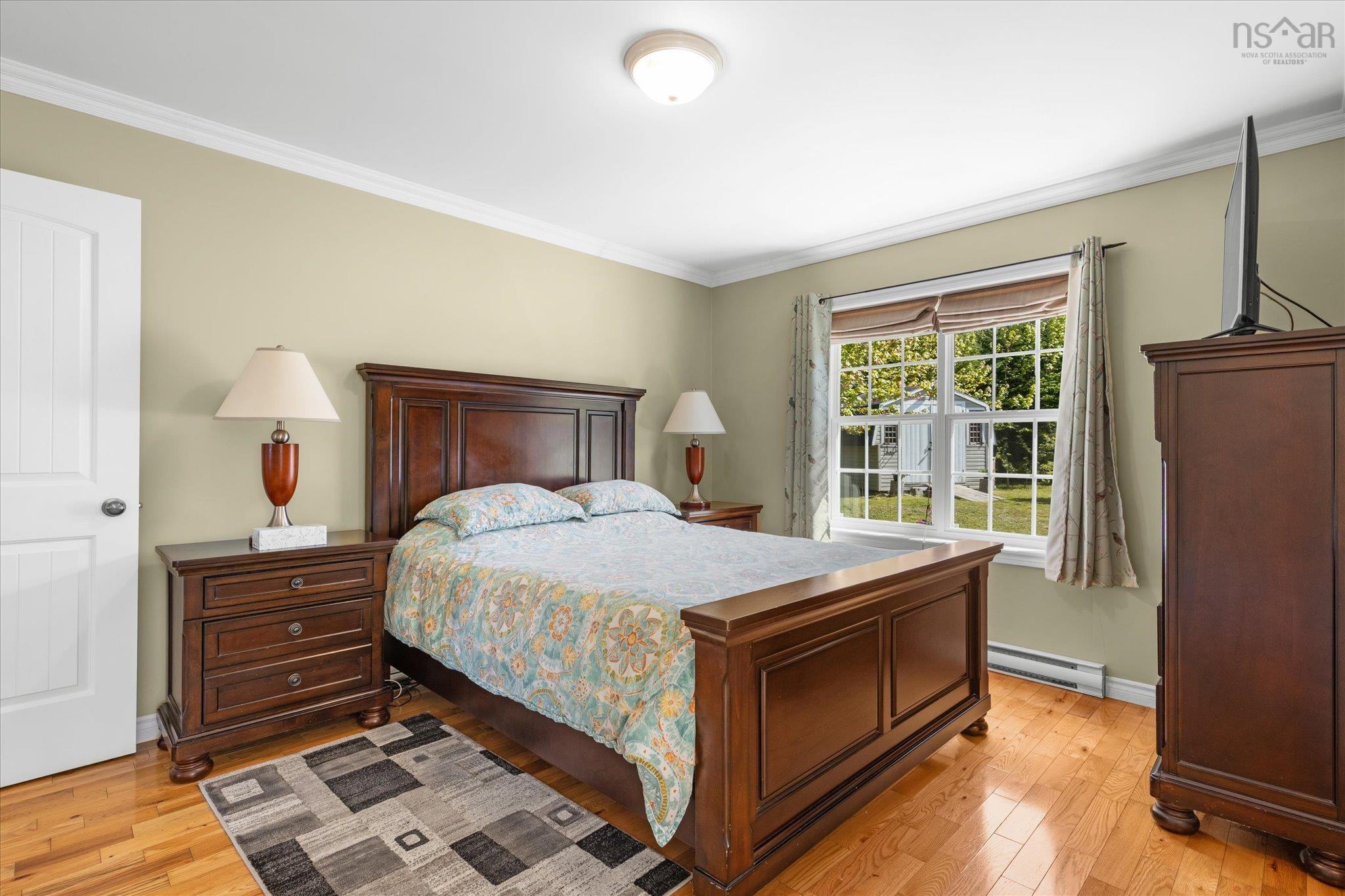 $649,999.00: 650 Sandy Point Road, Sandy Point