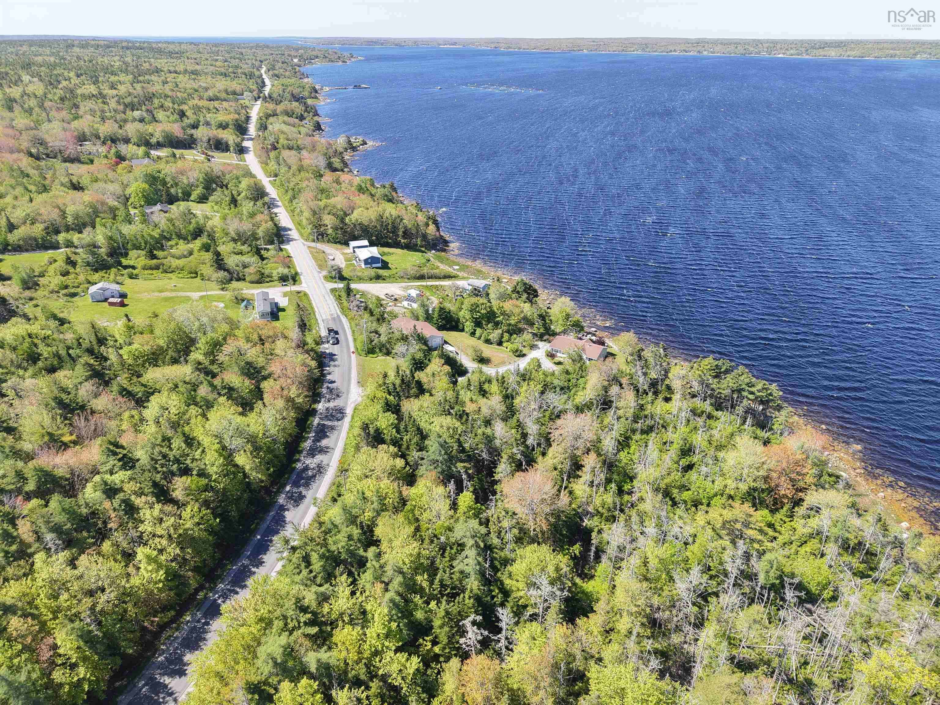 $649,999.00: 650 Sandy Point Road, Sandy Point