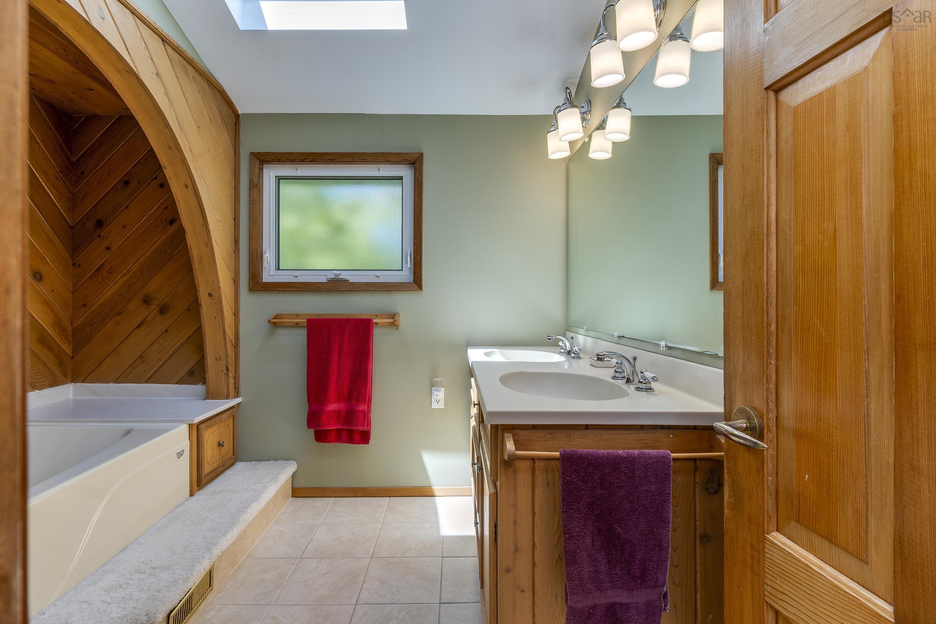2134 St. Margarets Bay Road, Timberlea, NS (MLS 202613659)