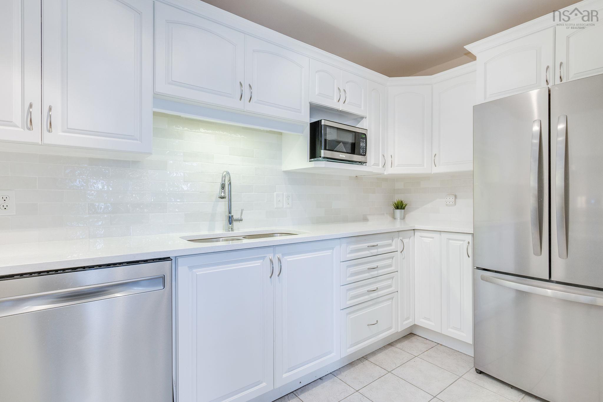 311 115 Ochterloney Street, Dartmouth, NS (MLS 202613676)