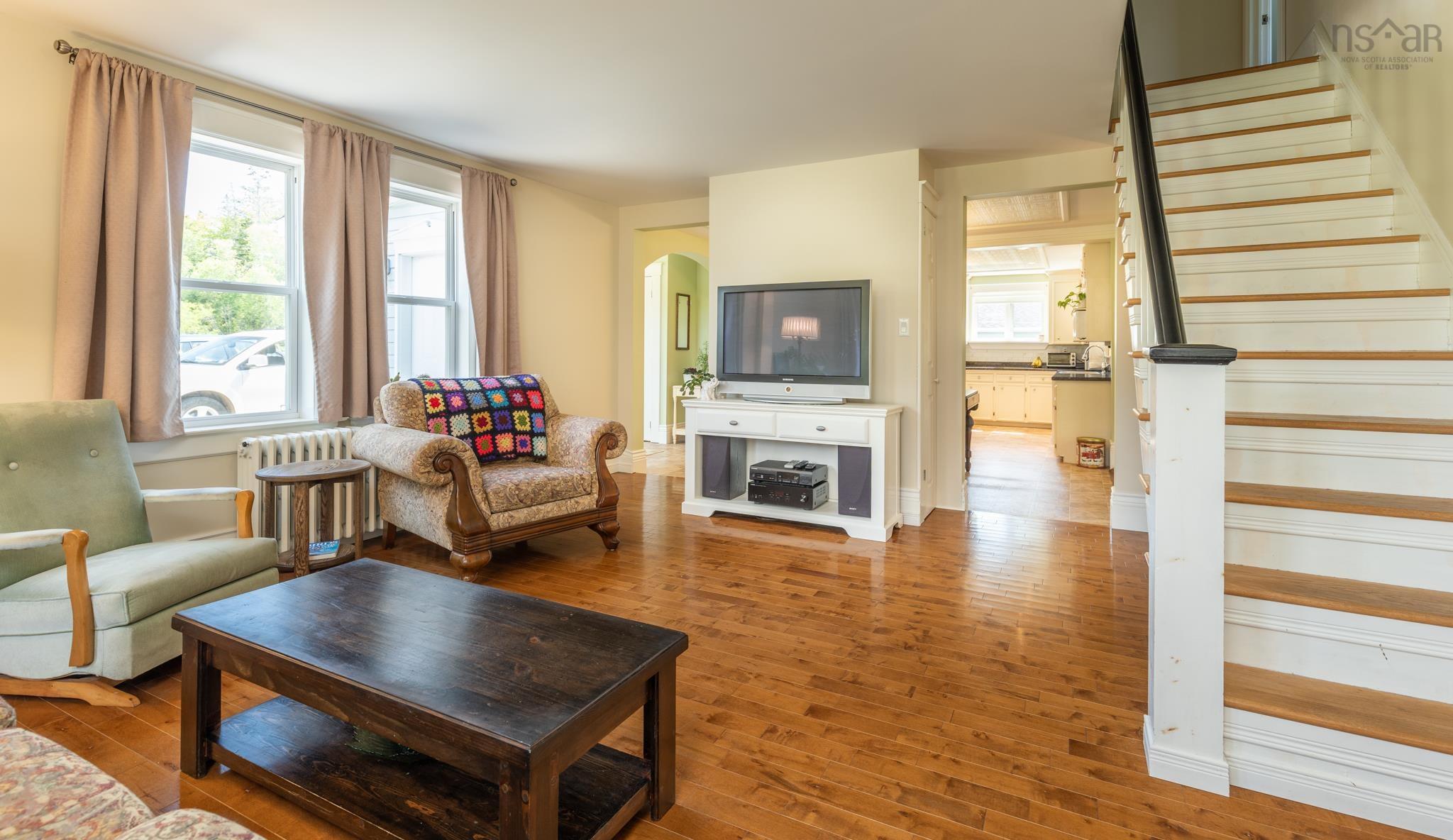 $334,900.00: 41 De La Tete De La Pre, Abrams River