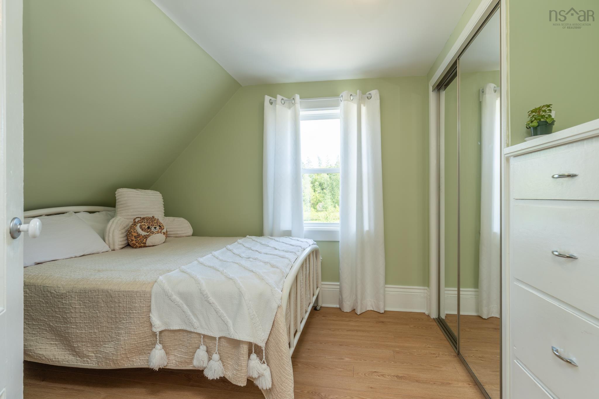 $334,900.00: 41 De La Tete De La Pre, Abrams River