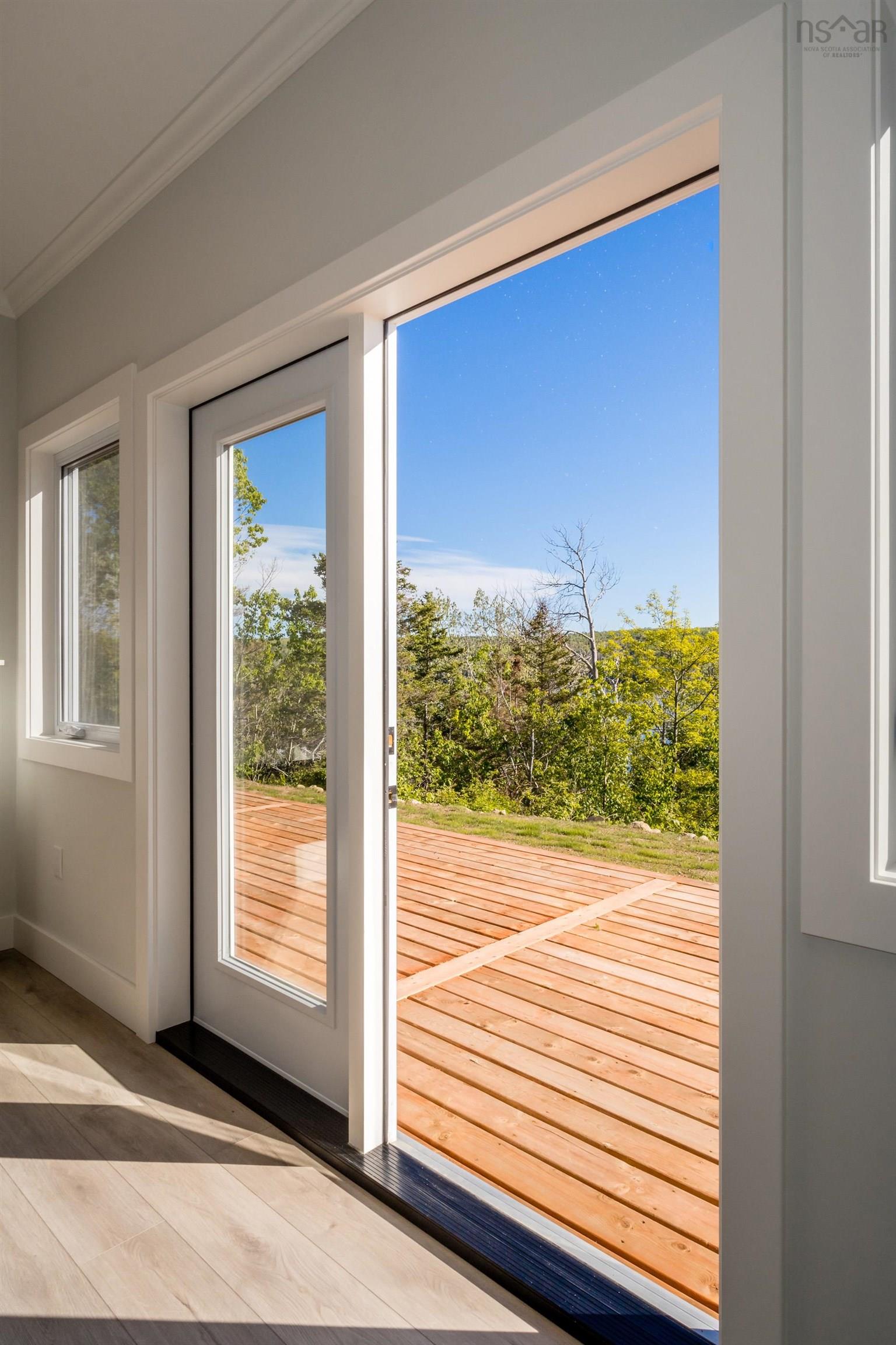 $595,000.00: 41 Colonial Arms Drive, Deep Brook