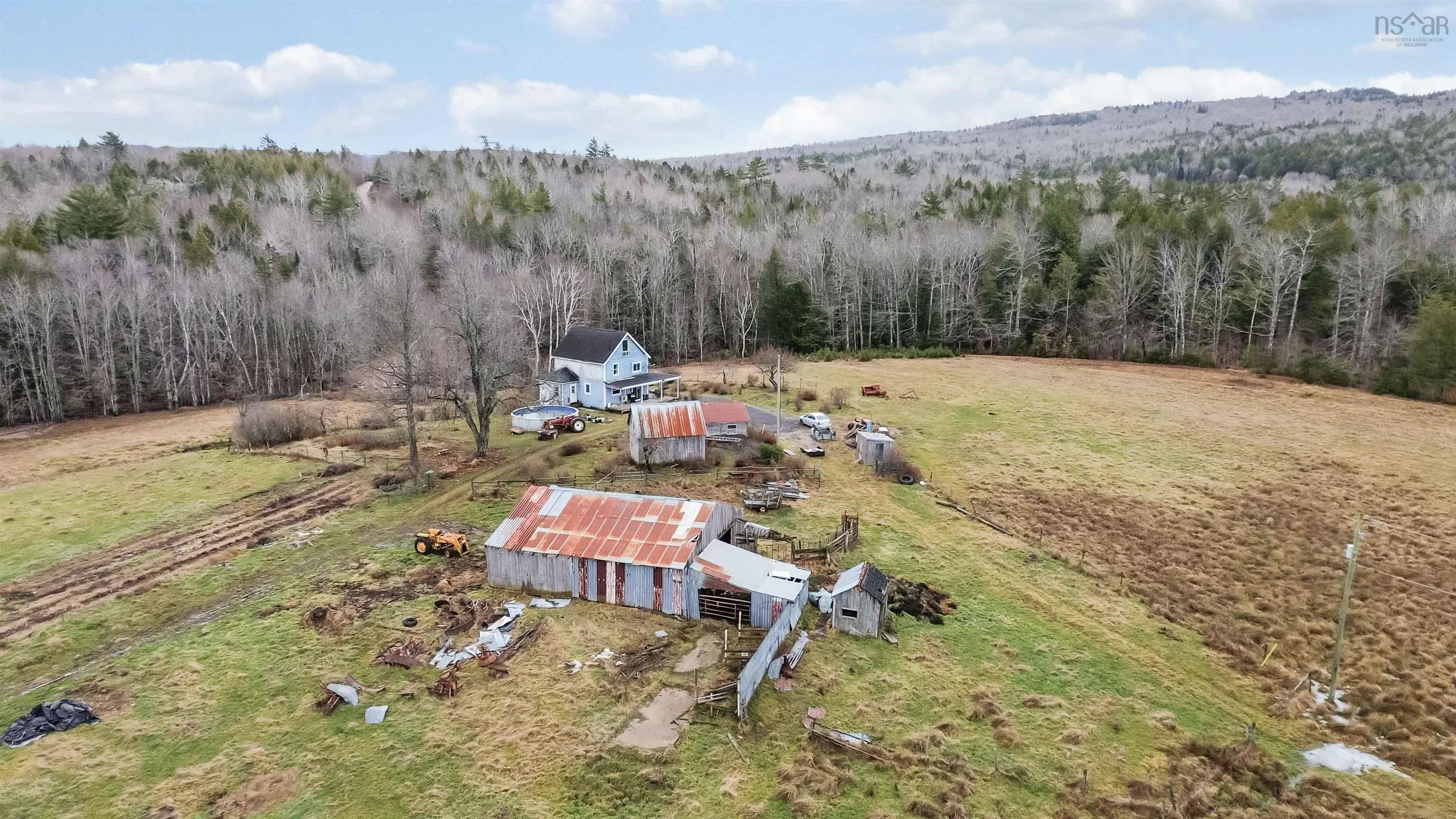 $699,000.00: 227 Landry Lane, Upper Falmouth